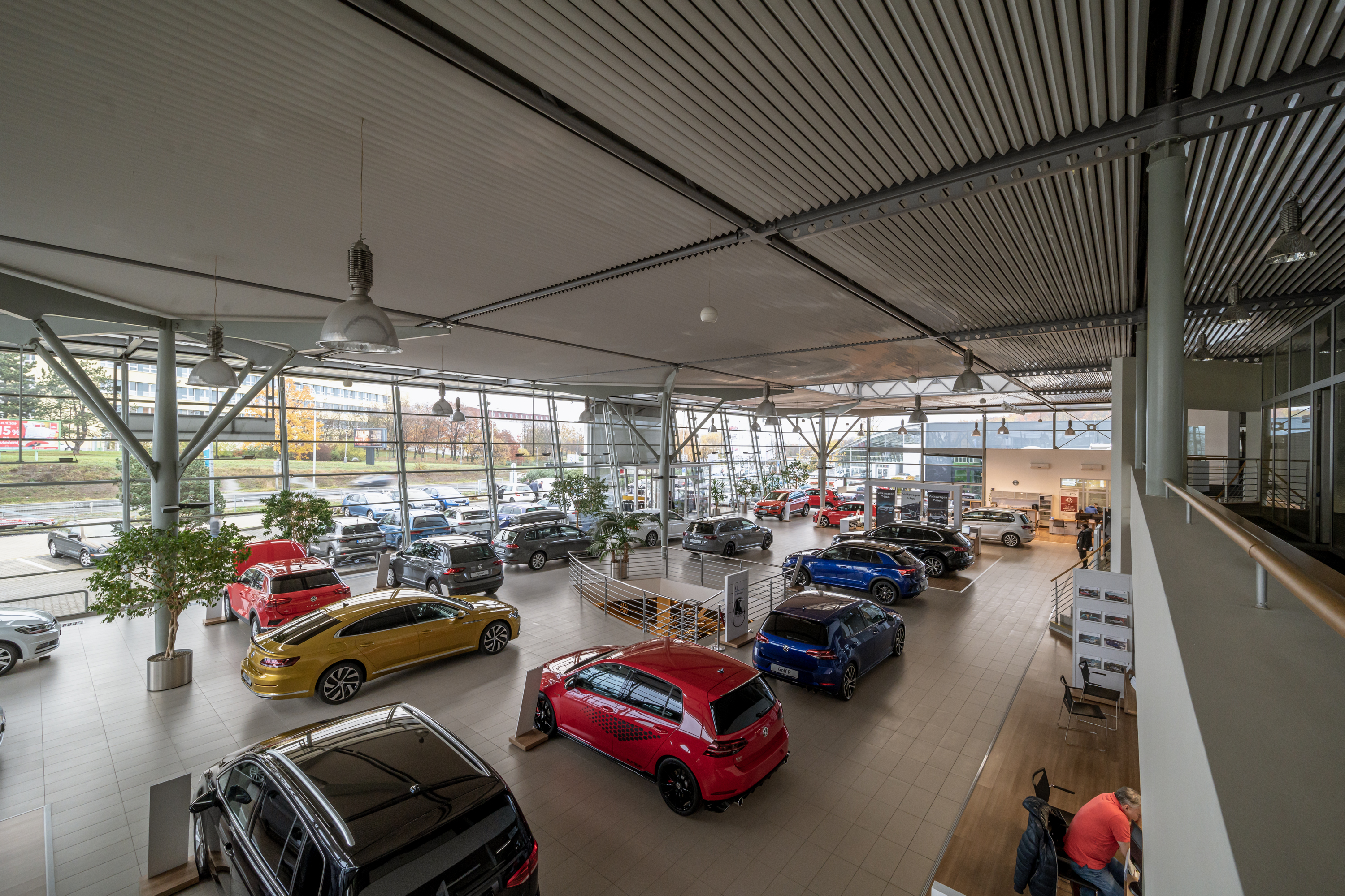 AUTO JAROV - Volkswagen foto 3