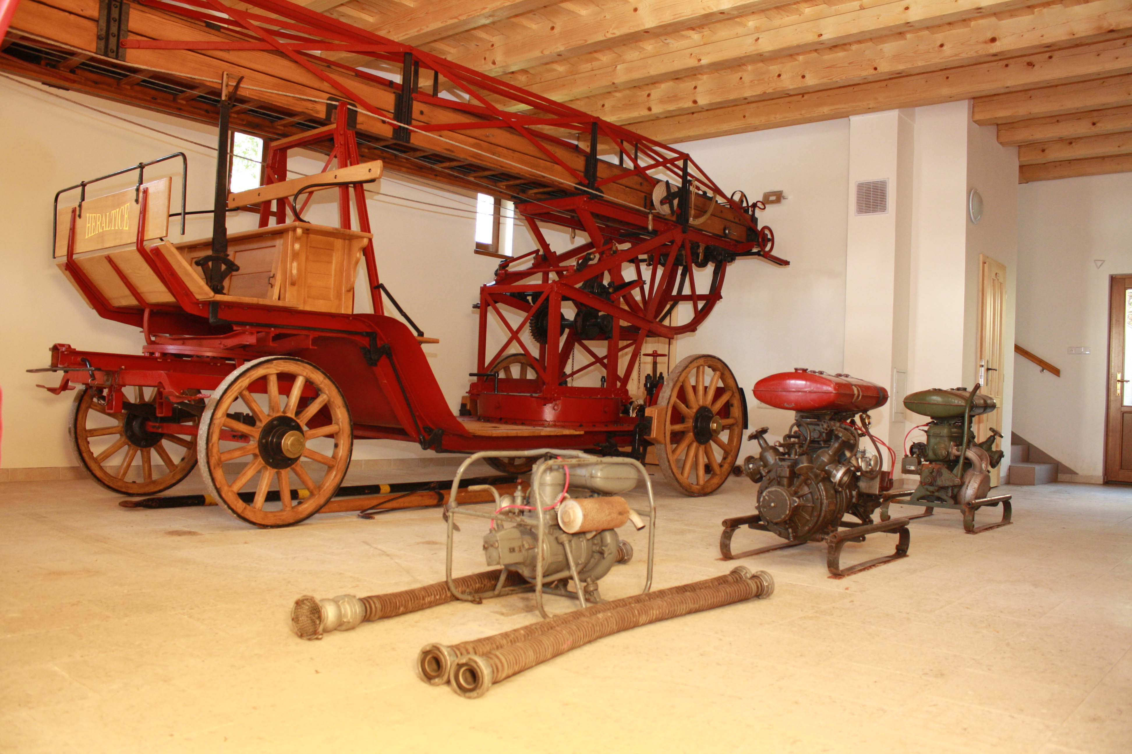 Muzeum historické hasičské techniky SDH Heraltice foto 5