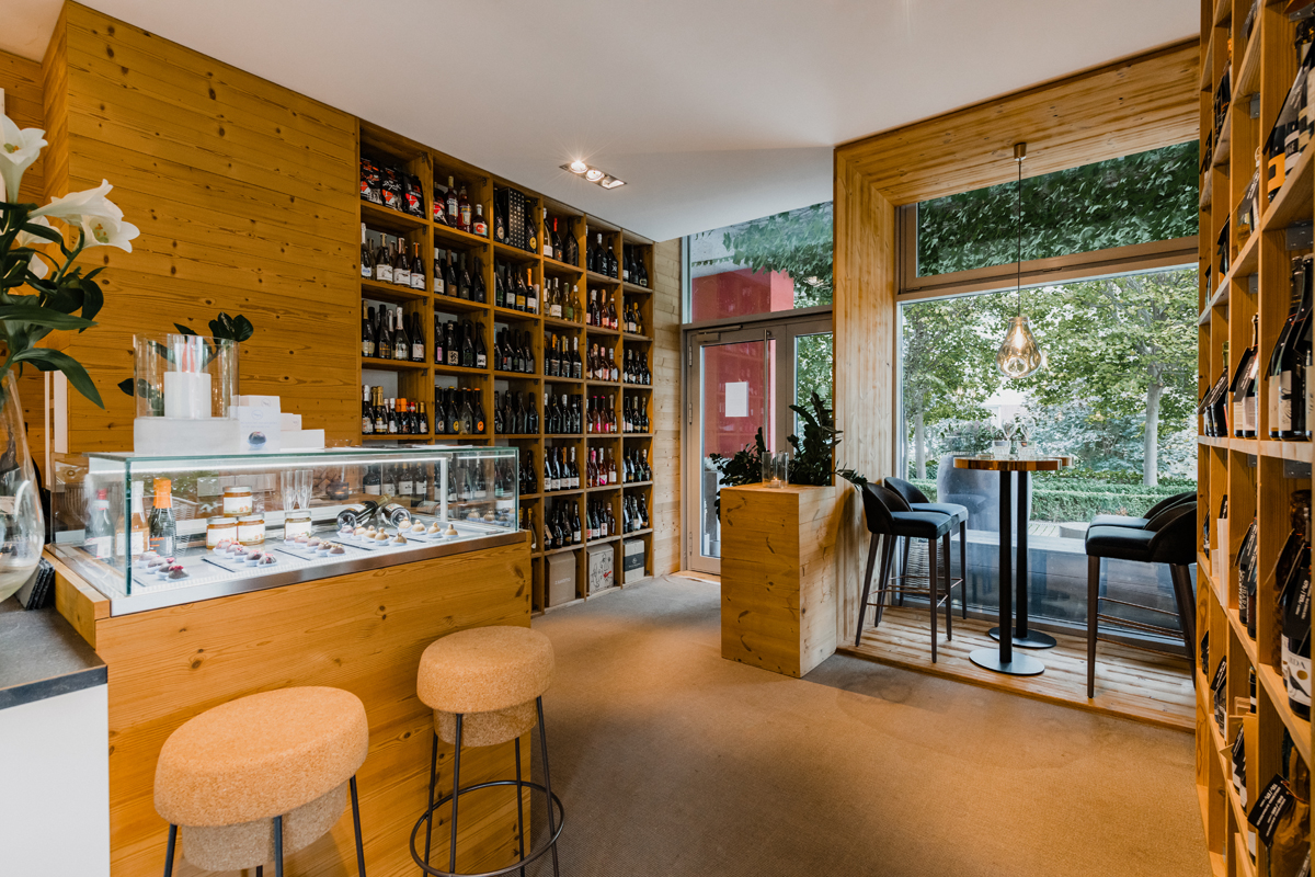 PROSEKÁRNA VYSOČANY