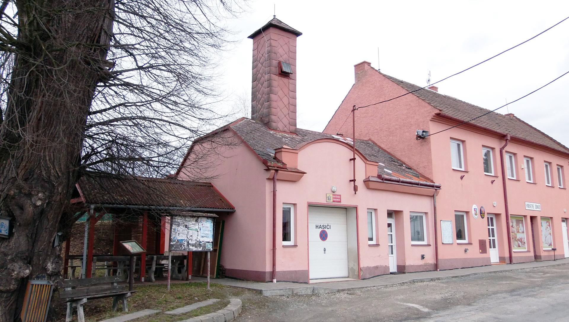 Obec Zábeštní Lhota foto 2