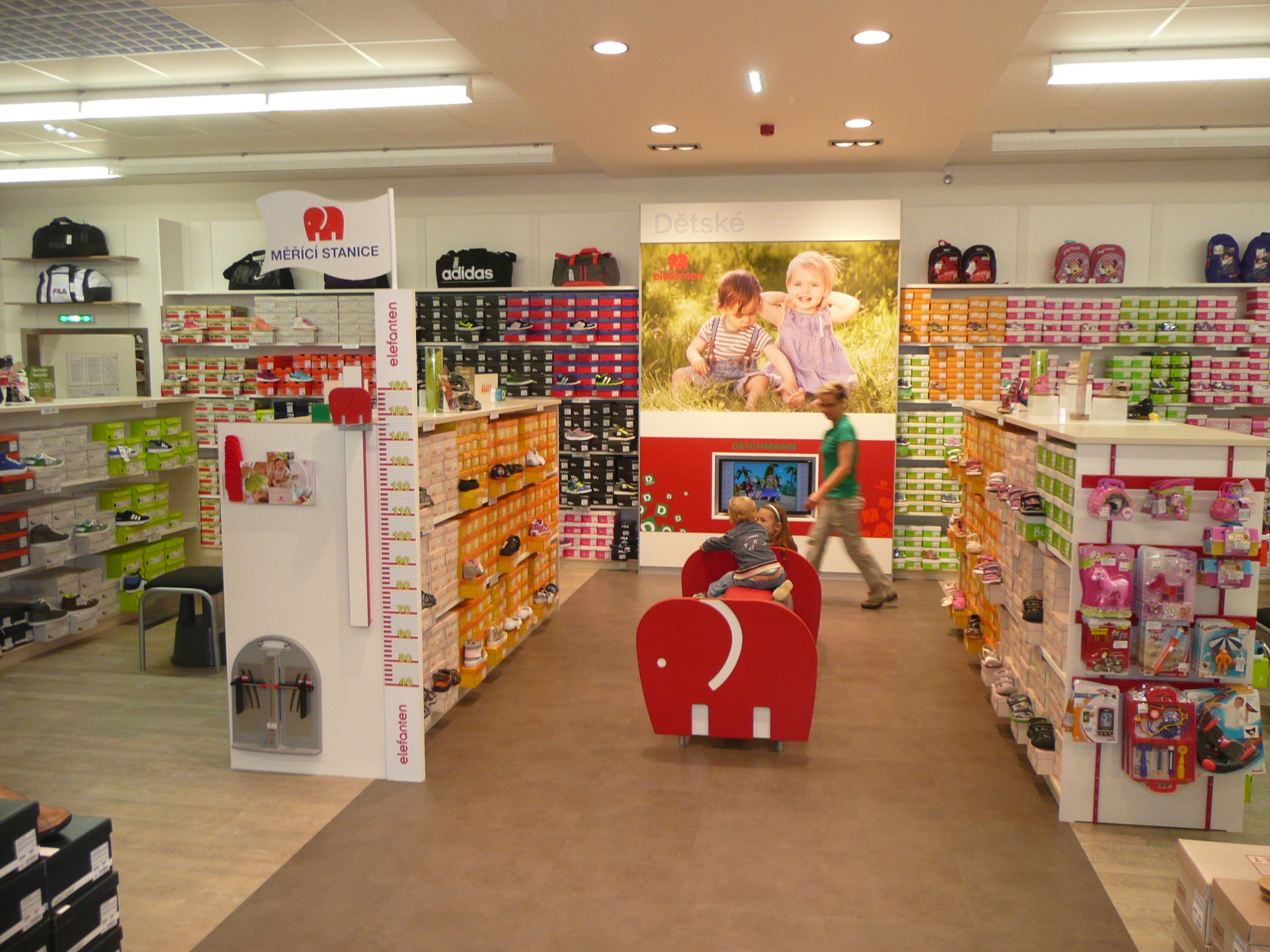 DEICHMANN foto 2