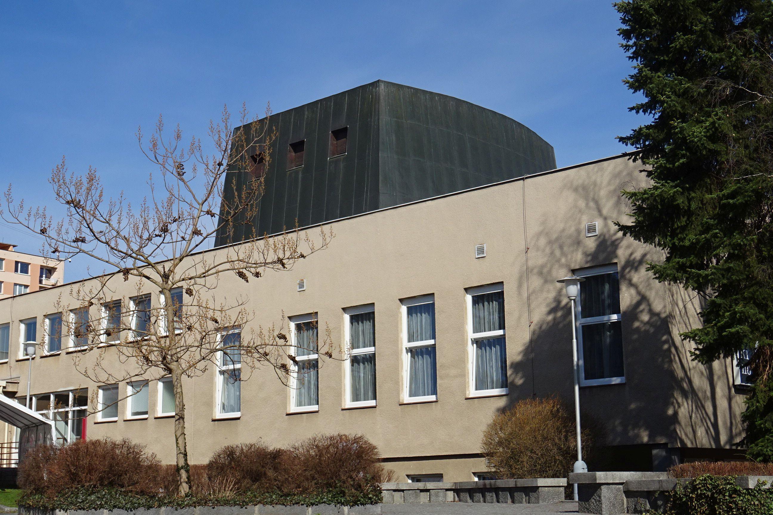 Kulturní dům Josefa Suka foto 1