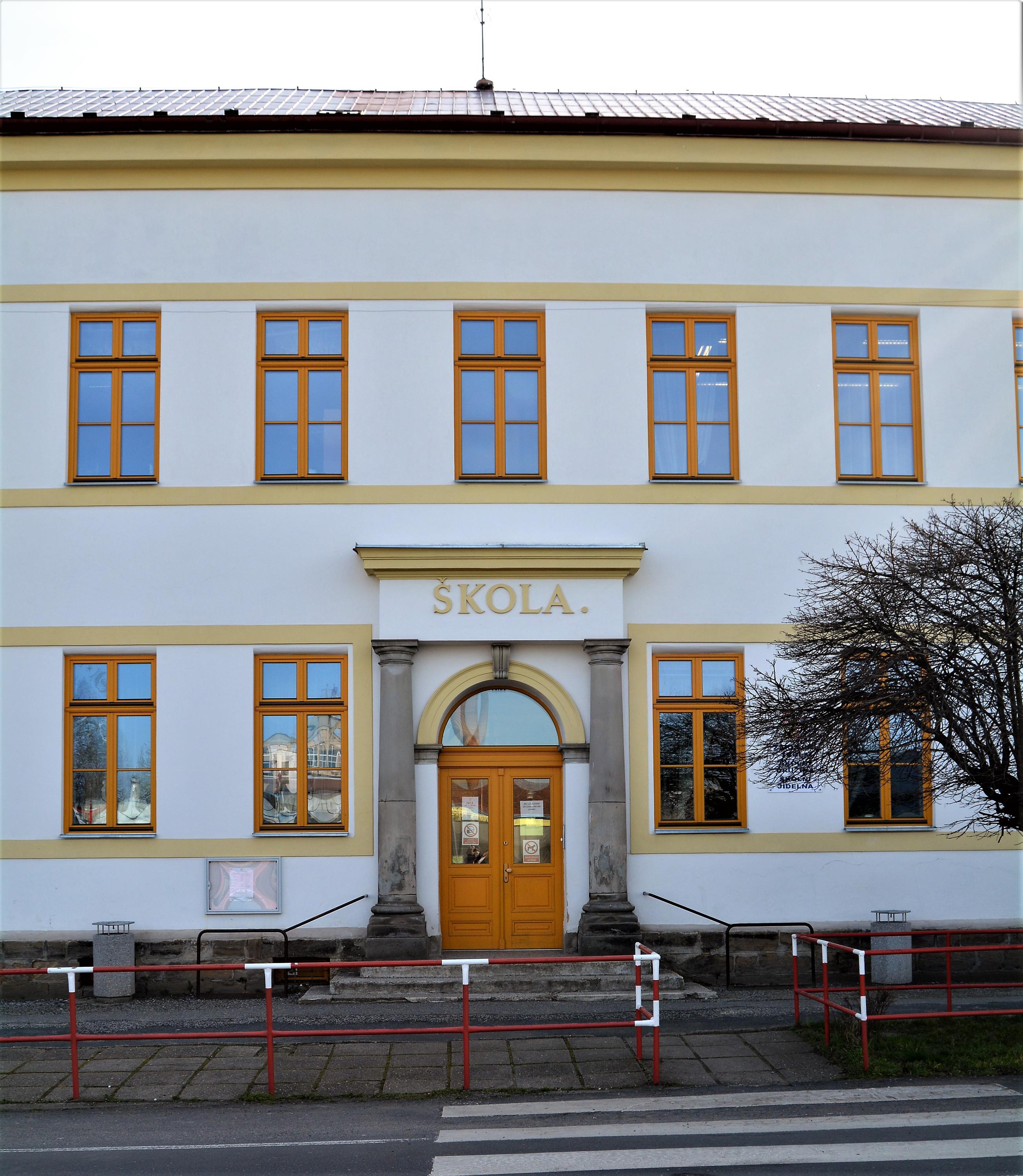 ZŠ Zlonice foto 3