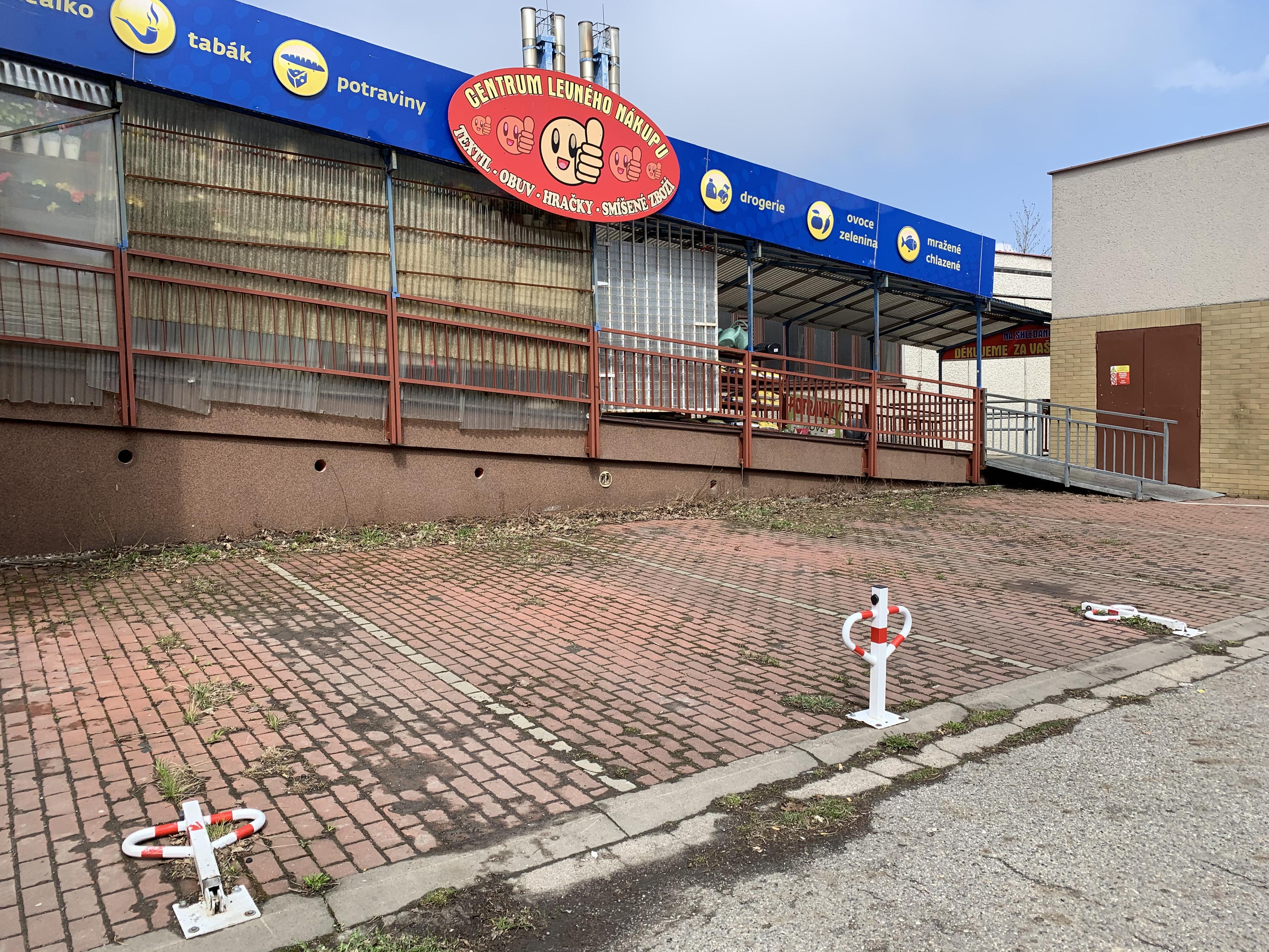 Centrum levného nákupu foto 2