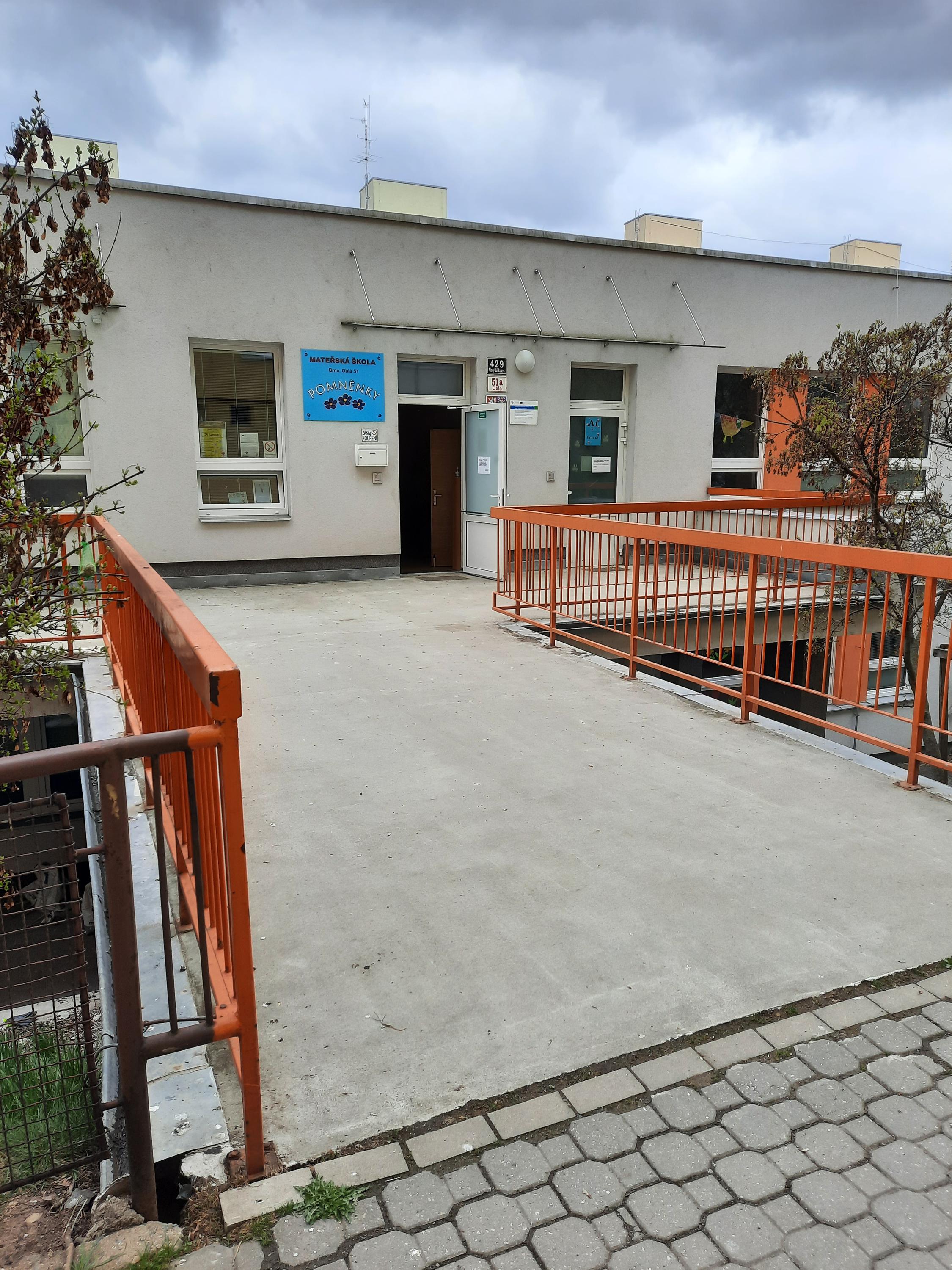 Mateřská škola Pomněnky, Brno, Oblá 51 foto 2