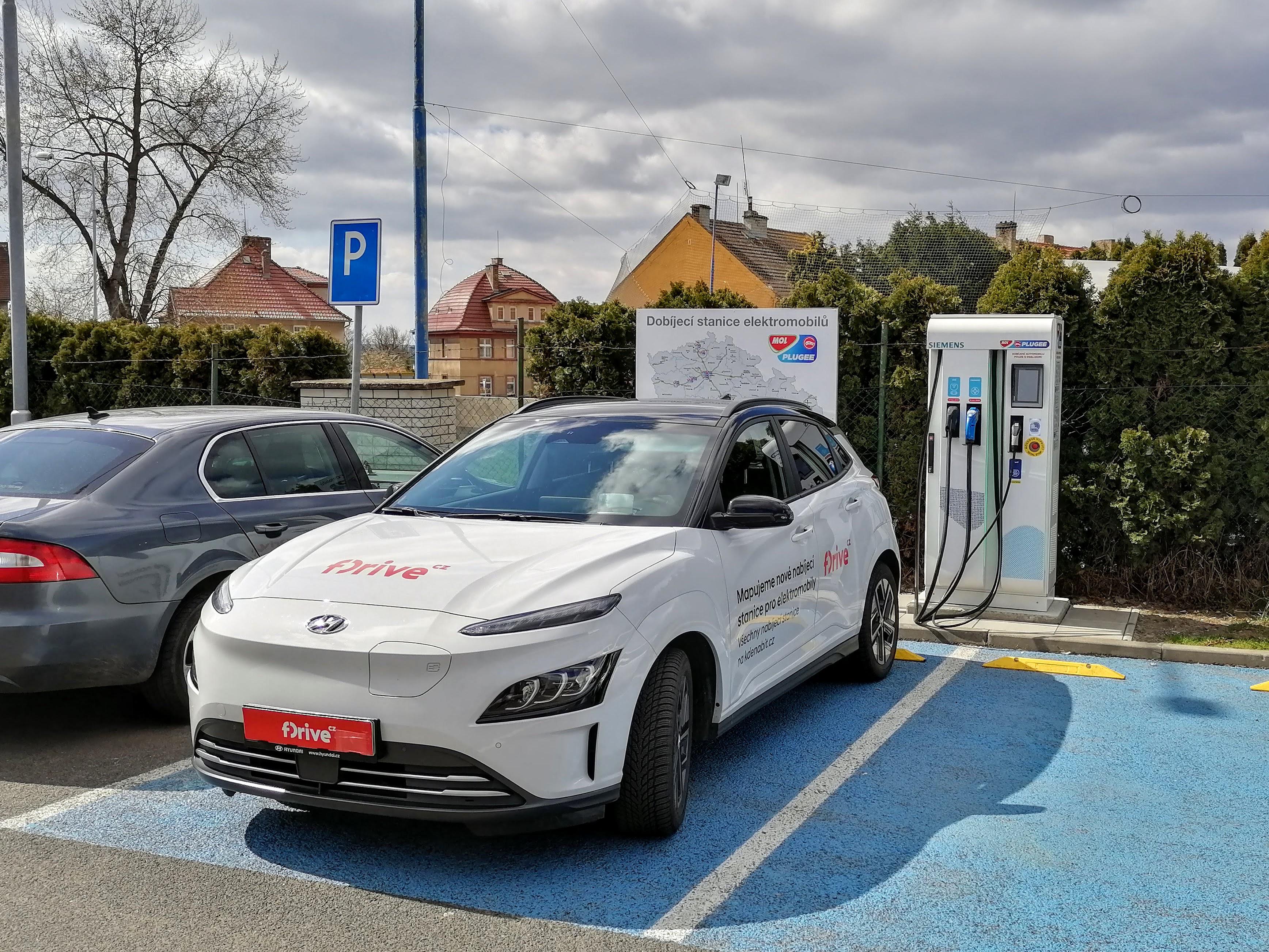 MOL - Nabíjecí stanice