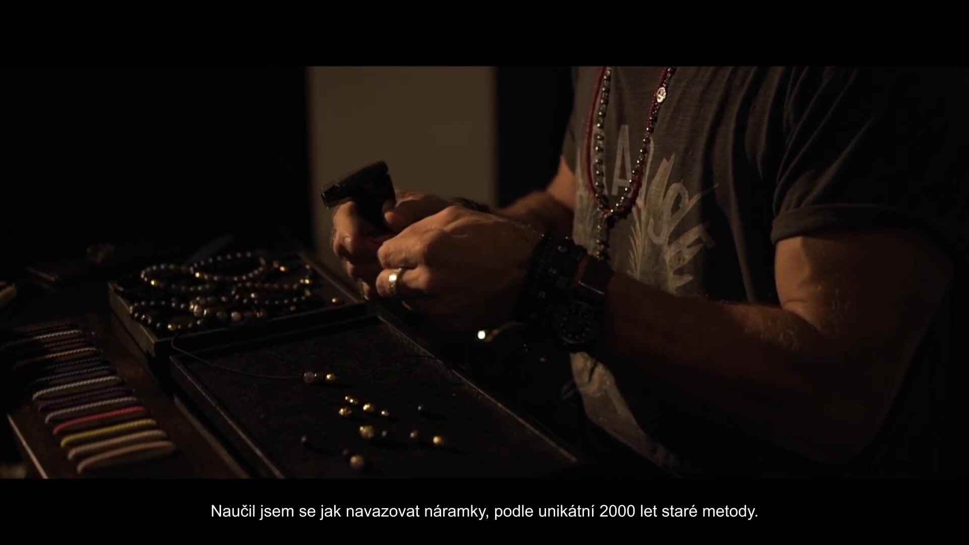 Nialaya & CO. foto 2 (náhled videa)
