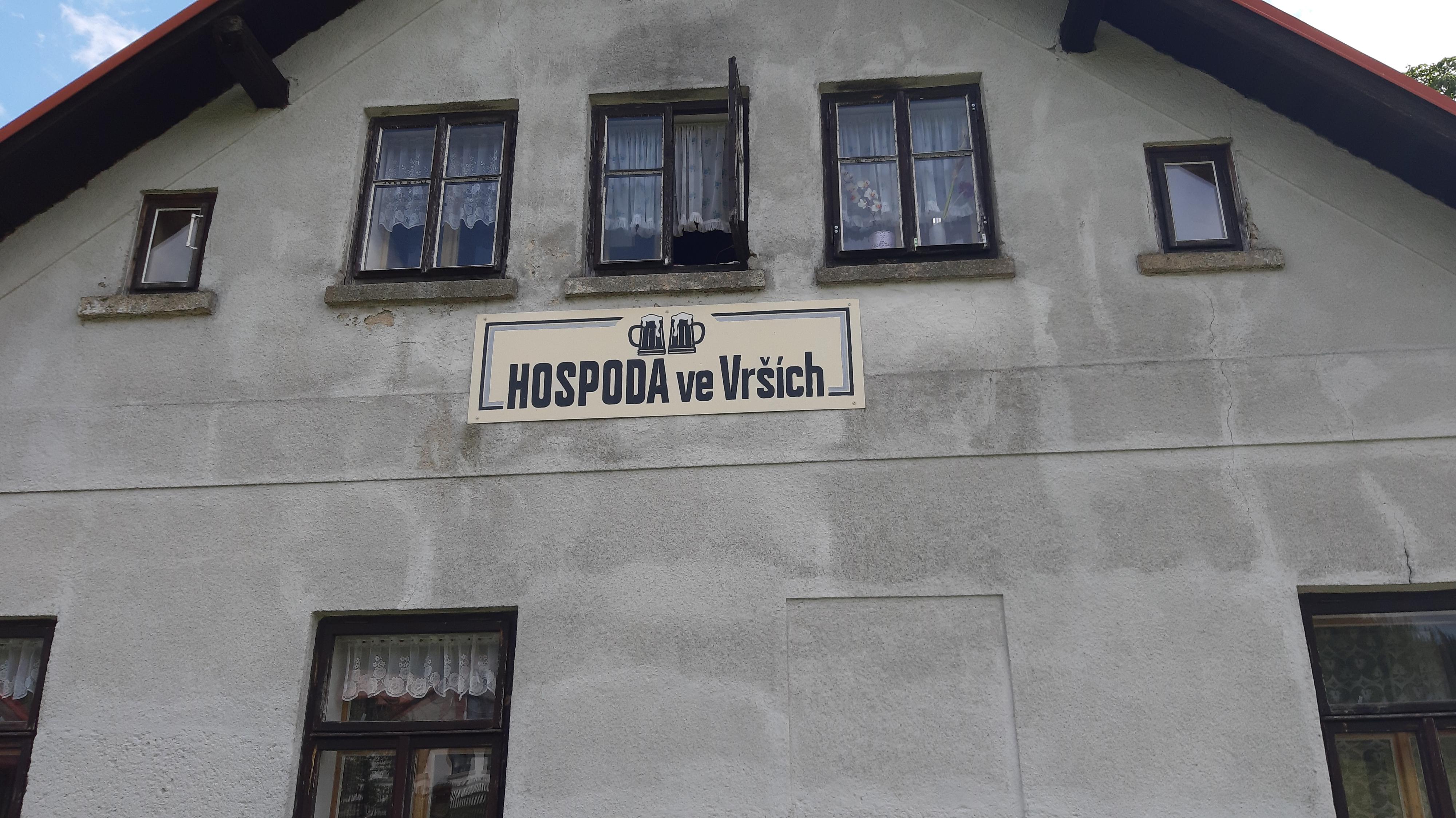 Hospoda ve Vrších foto 4