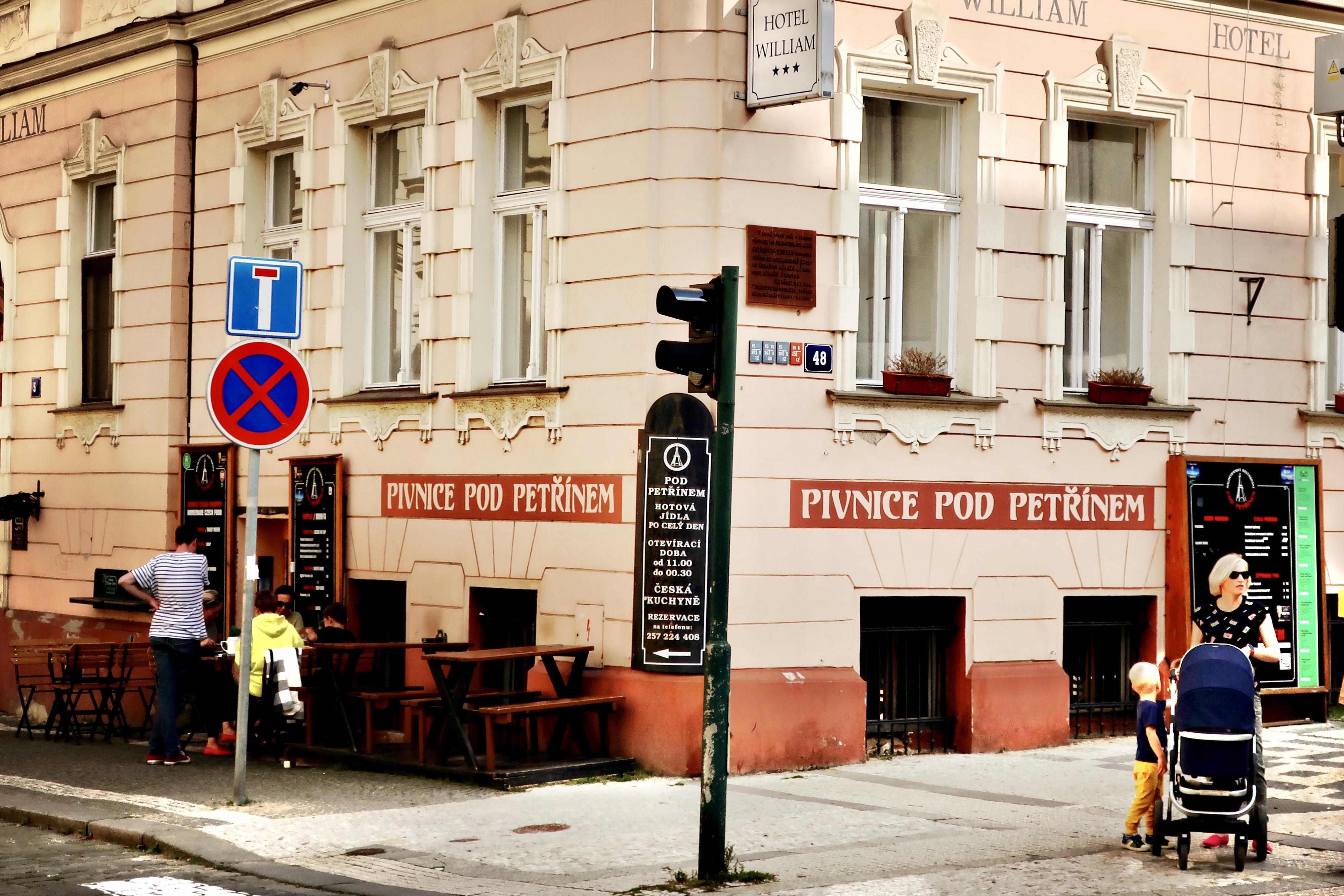 Malostranský restaurant Pod Petřínem foto 3