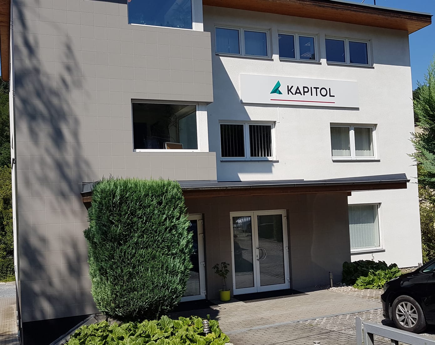 KAPITOL Reality foto 4