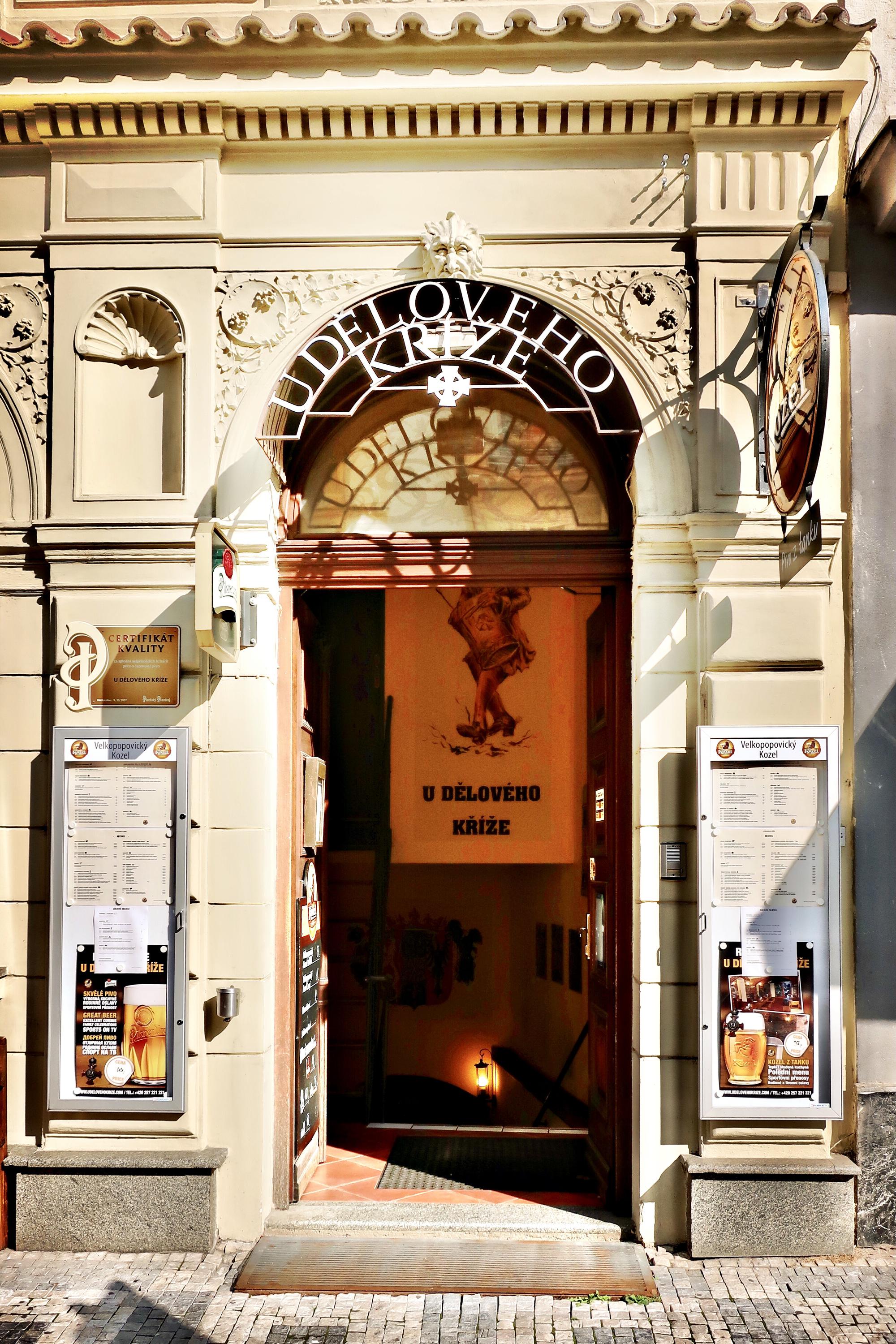 Restaurace U Dělového kříže foto 5