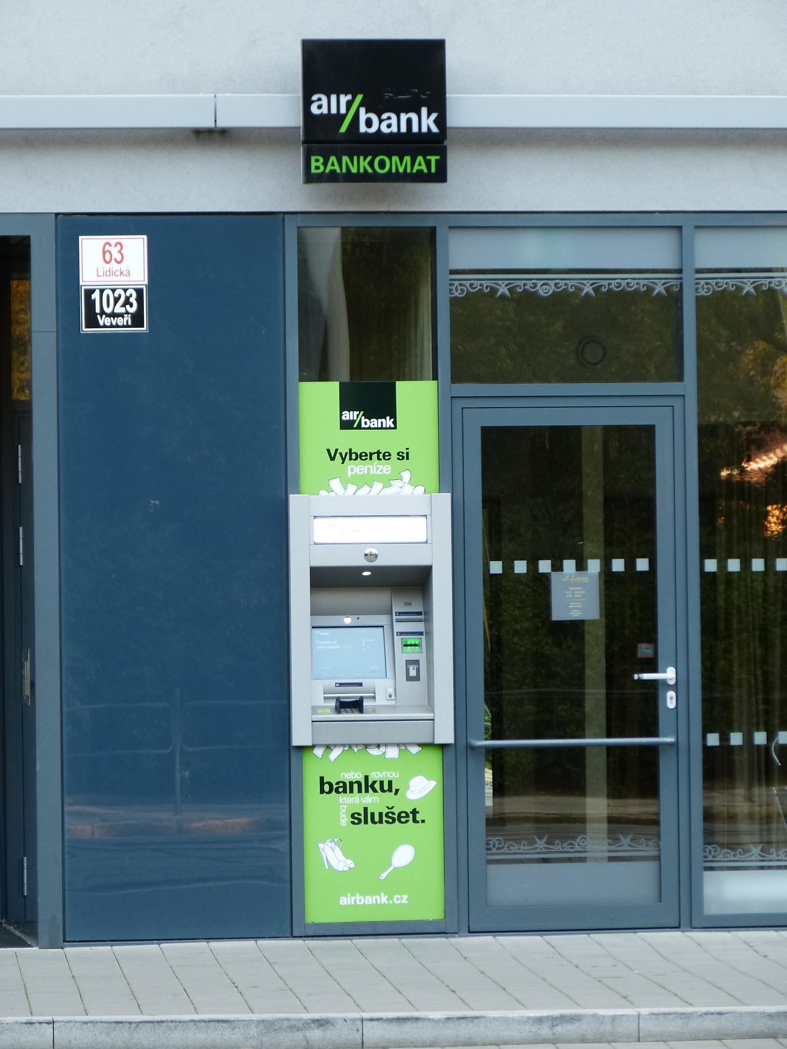 Bankomat Air Bank foto 2