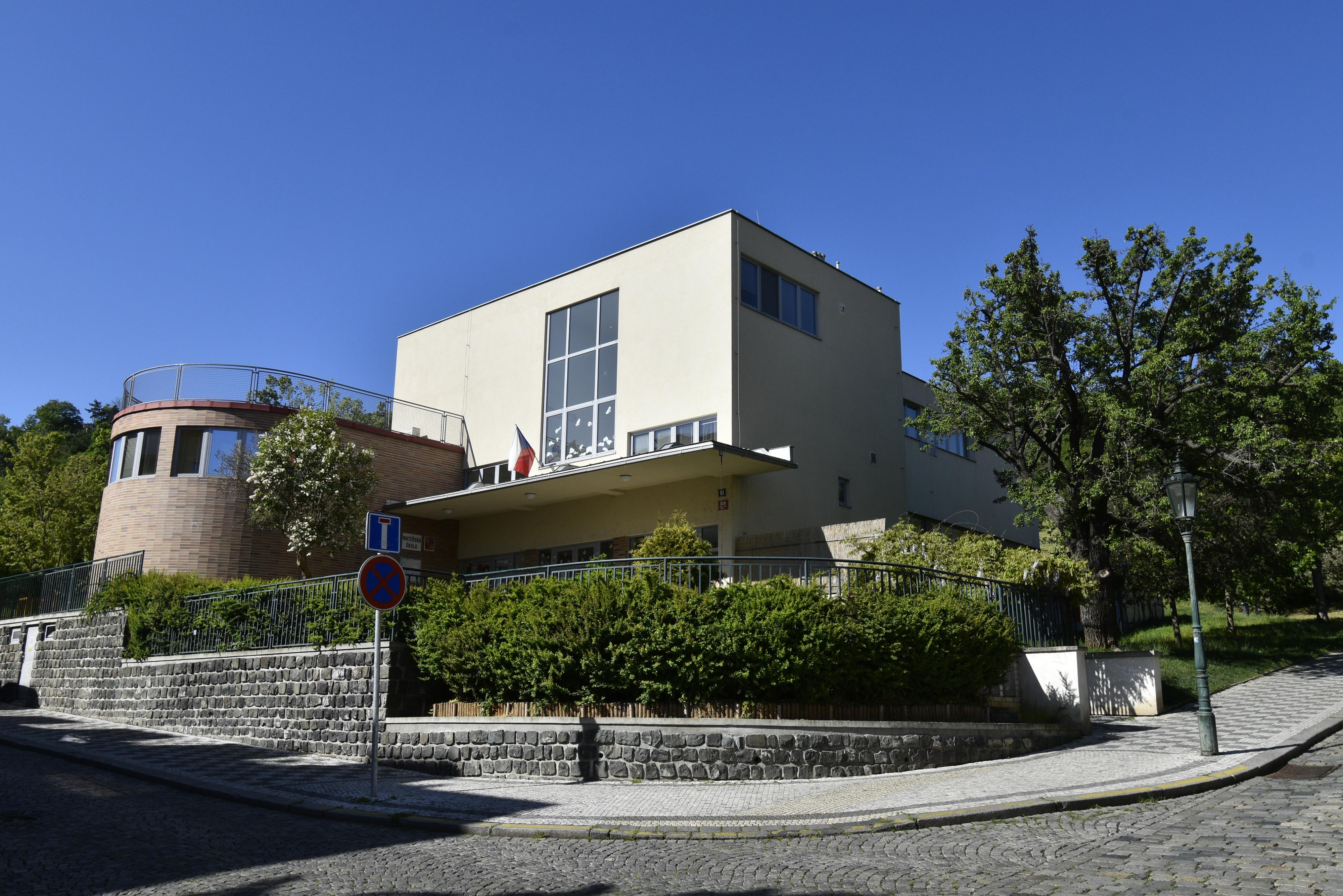 MŠ Praha 1, Hellichova