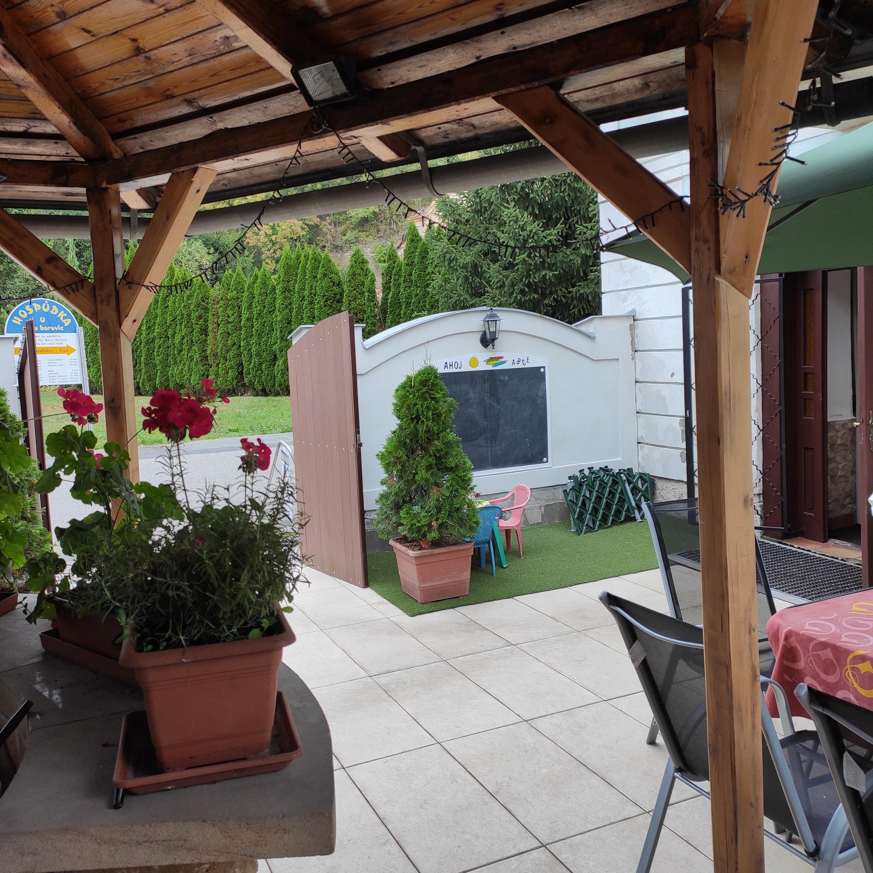 Hospůdka U Dvou borovic foto 3