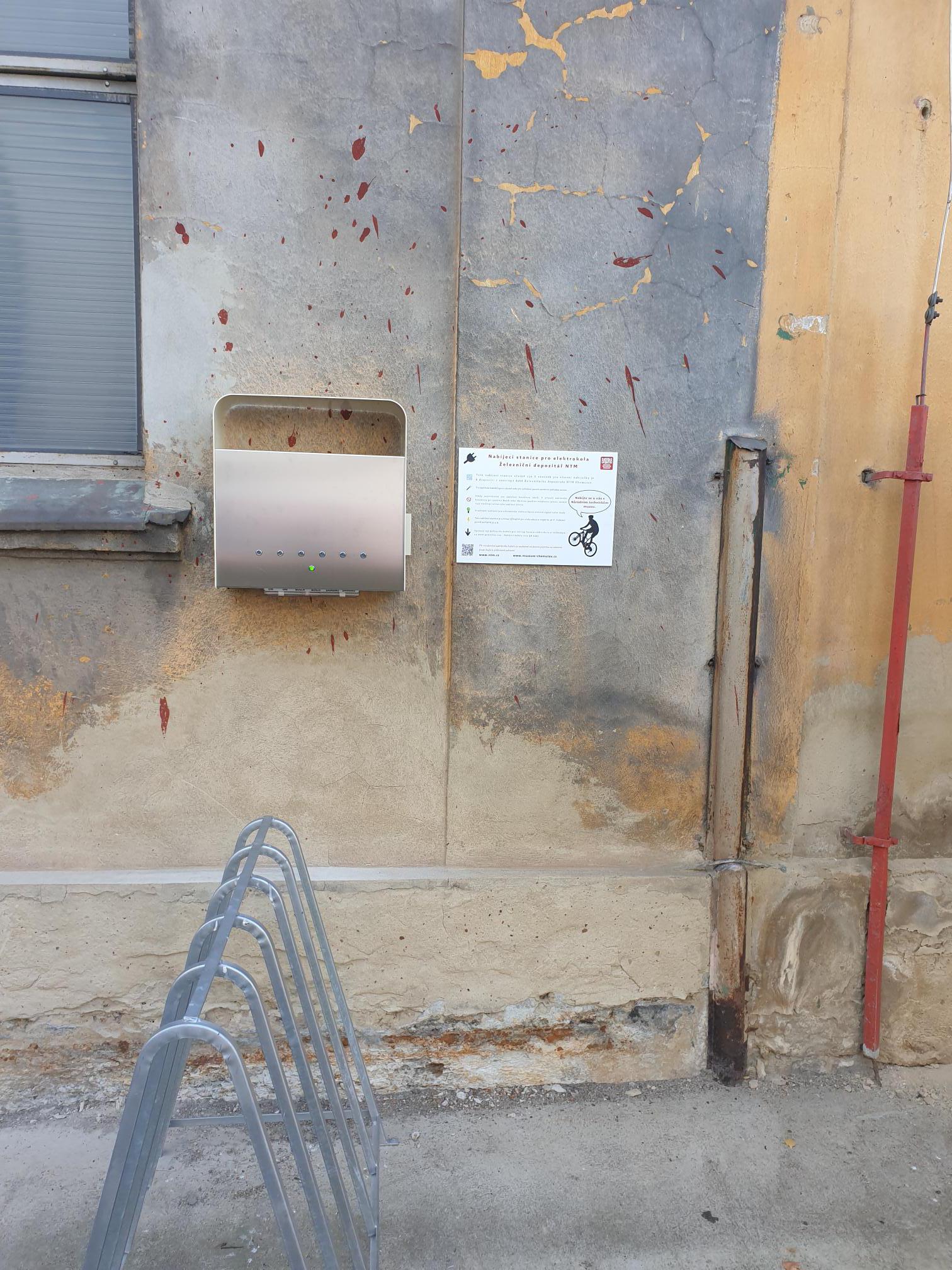 Nabíjecí stanice Železniční depozitář NTM Chomutov foto 1