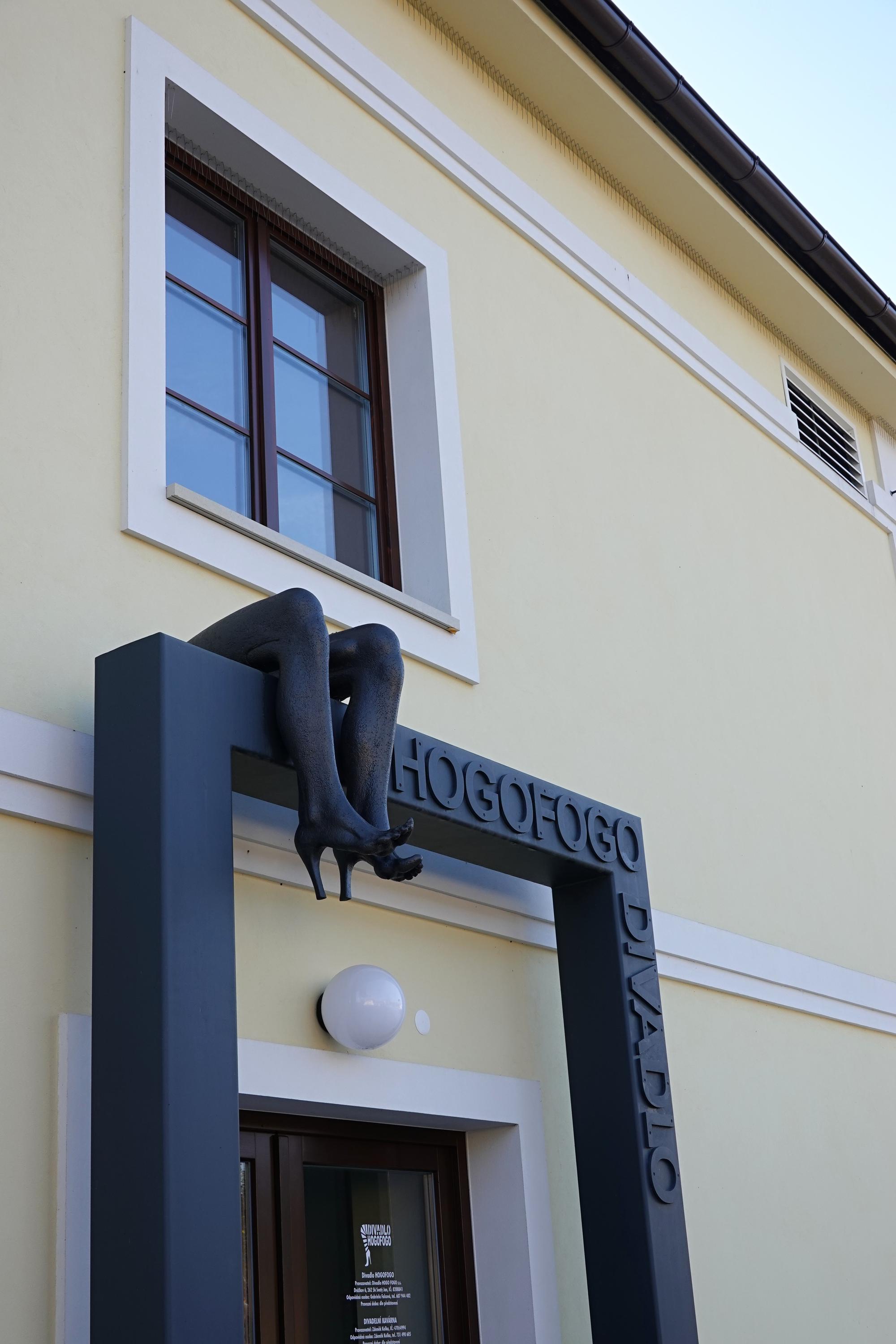 Divadelní kavárna Hogofogo foto 2