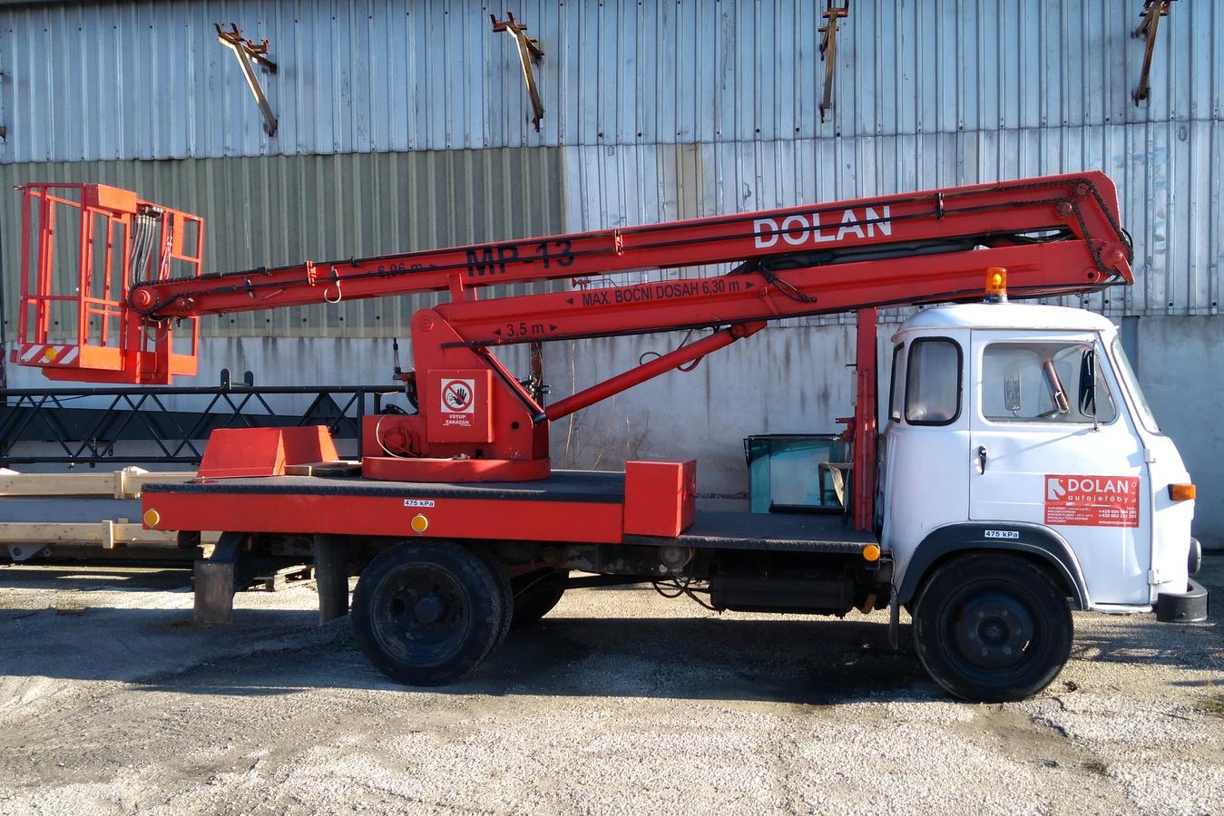 Montážní plošiny