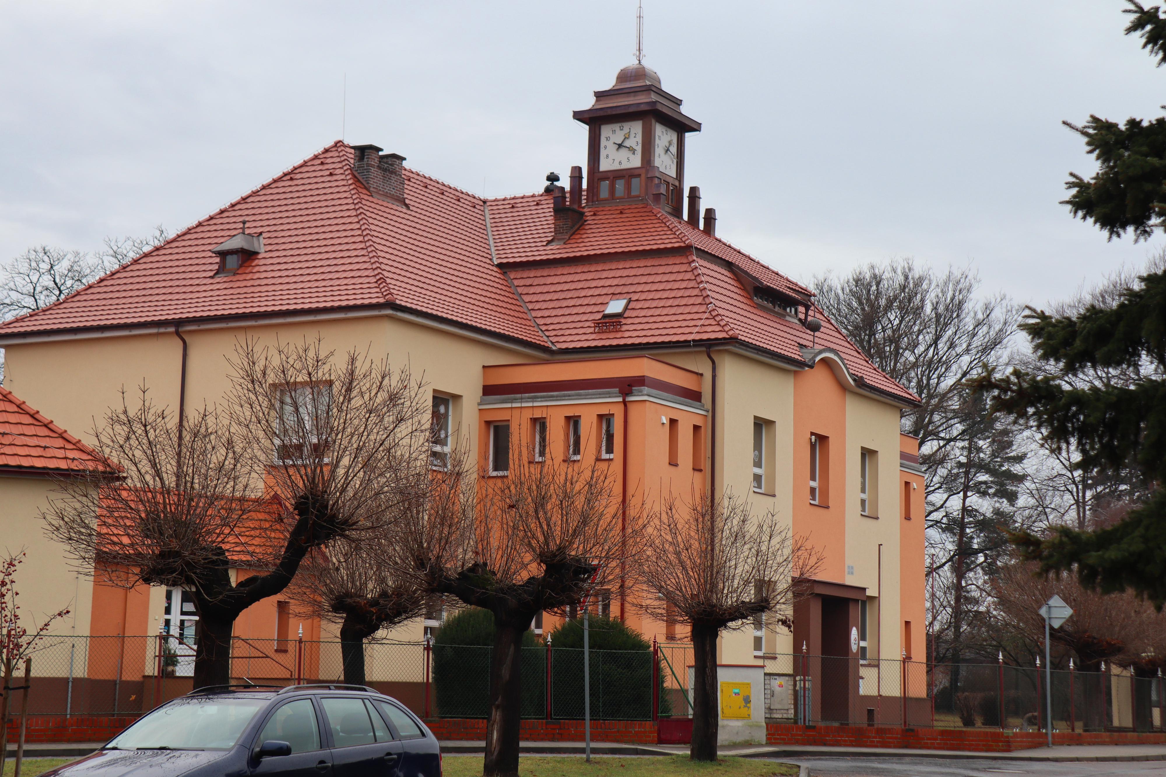 ZŠ a MŠ Ostřešany foto 2