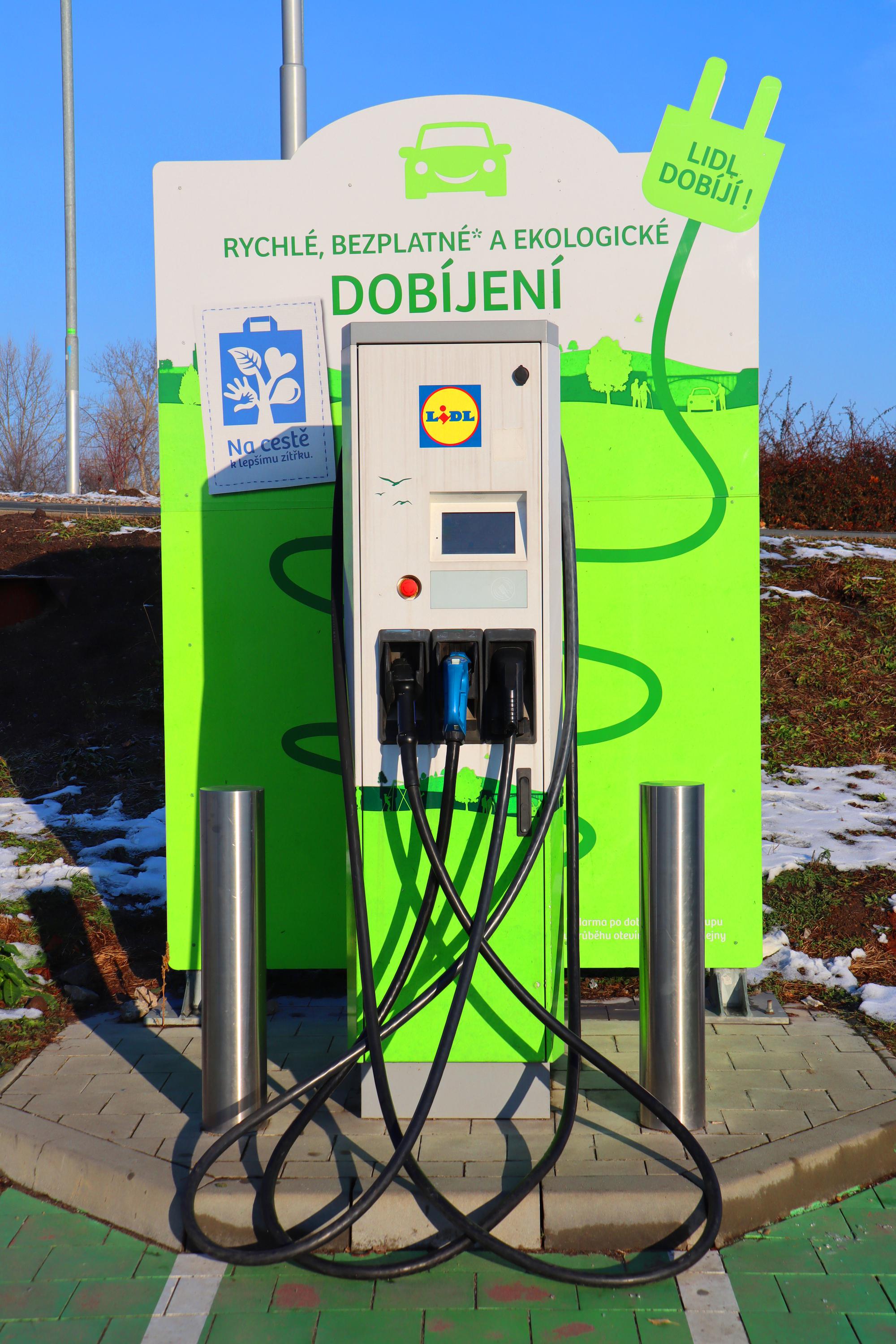 Nabíjecí stanice Lidl foto 5