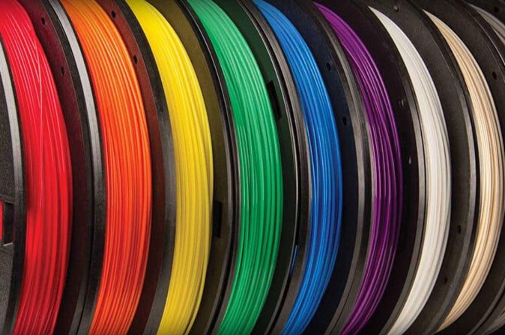 Kamil Brejda - Tiskneme z plastu