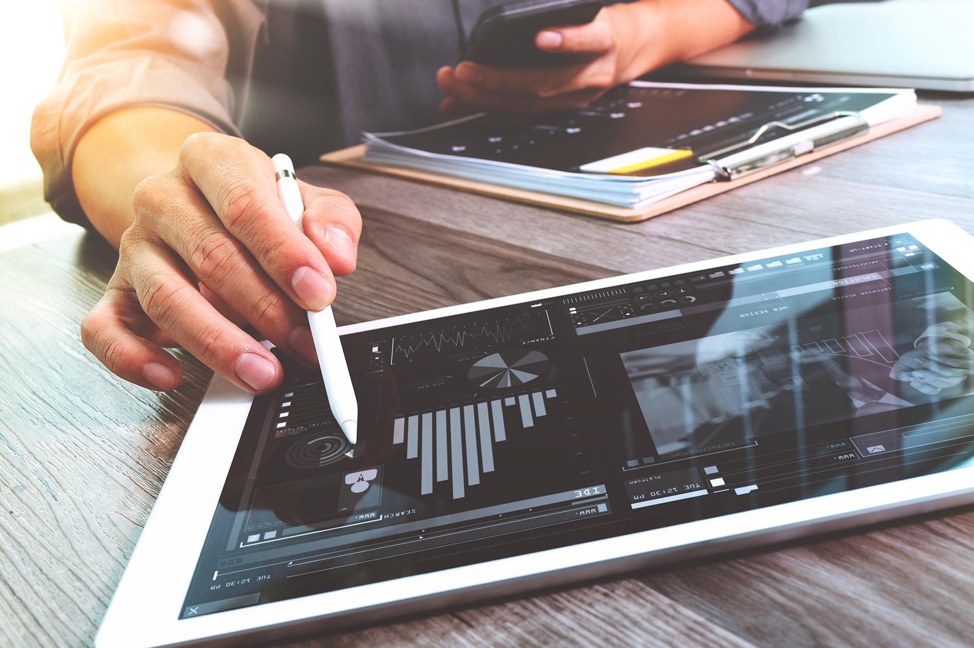 ForexRobot, Vladimír Pokora