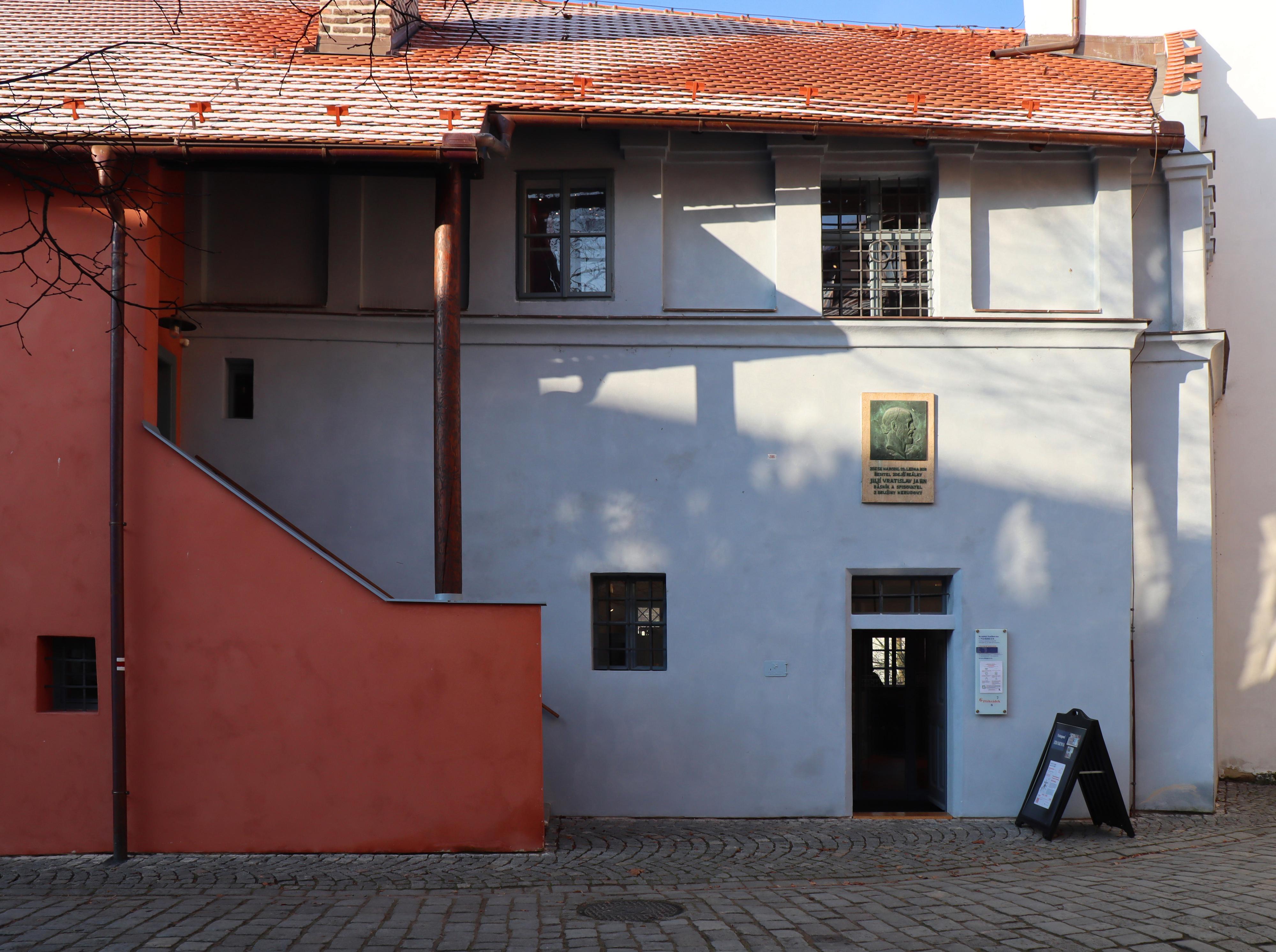 Knihovní centrum u Vokolků foto 5