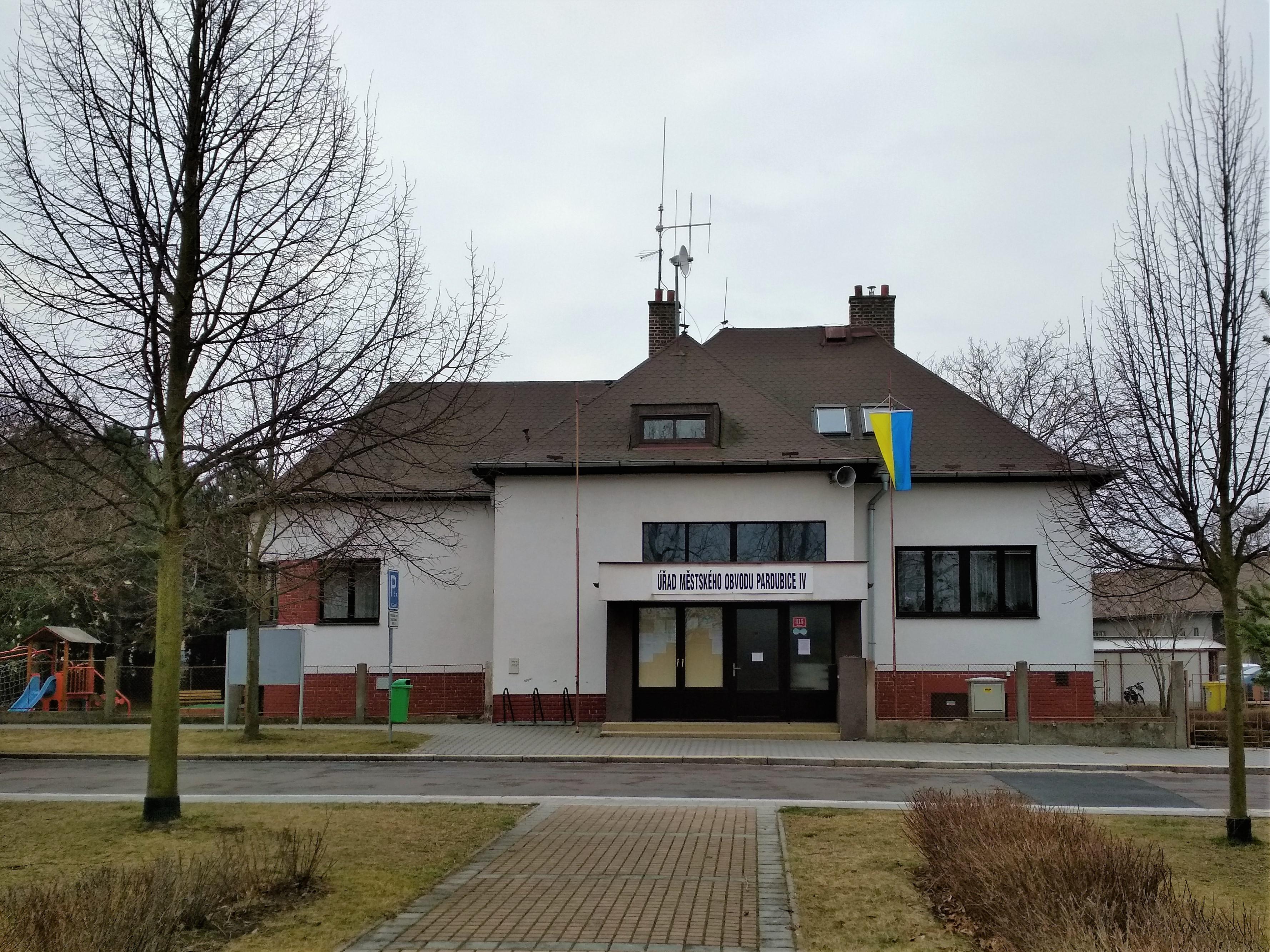 Úřad městského obvodu Pardubice IV foto 3