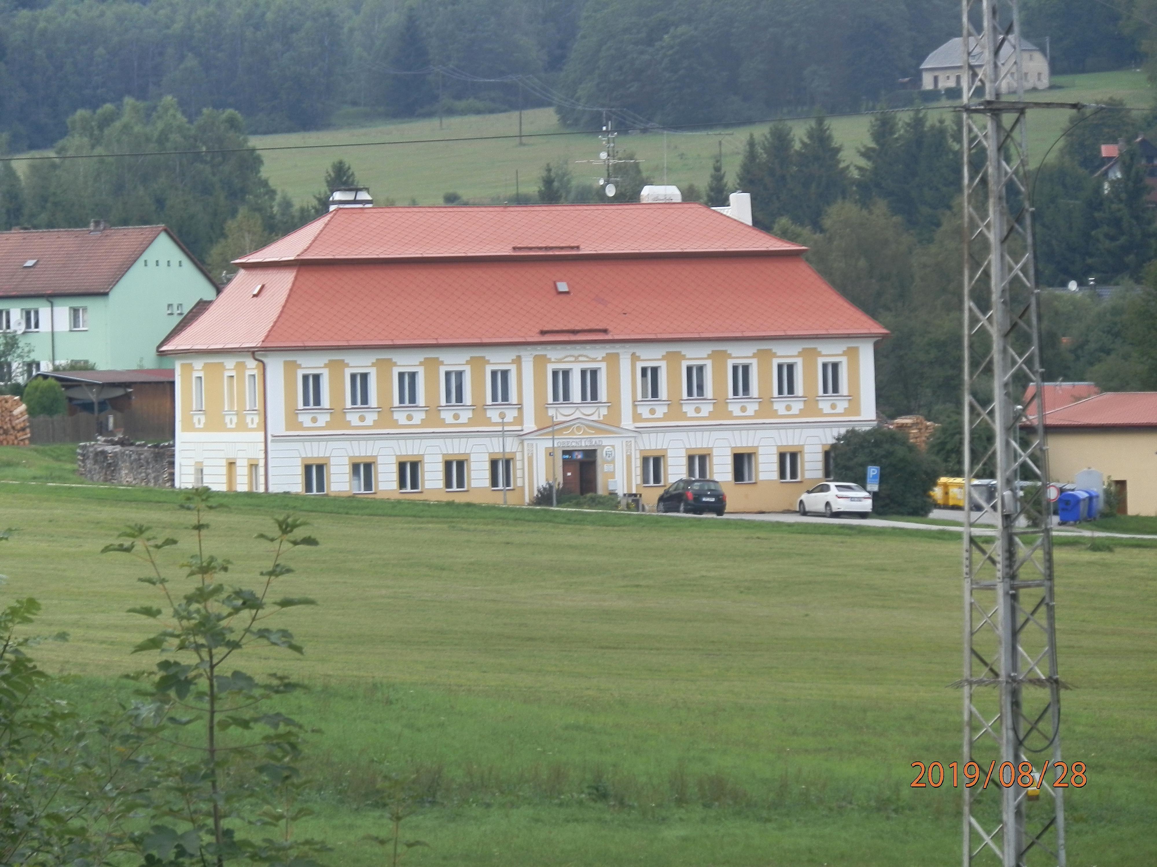 Přední Výtoň - obecní úřad foto 2