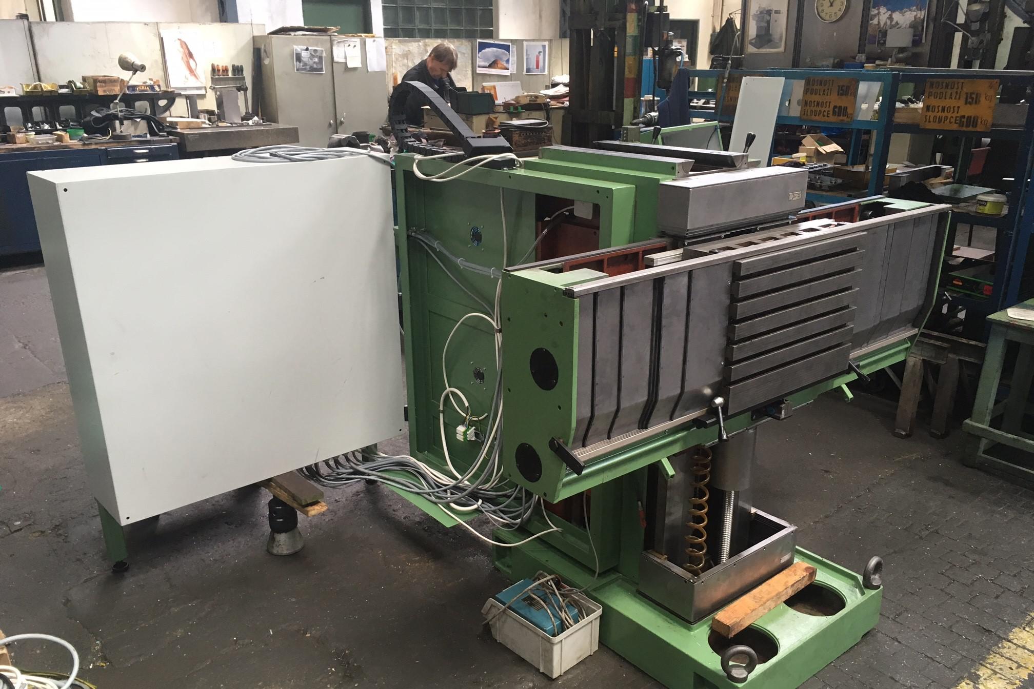 Příslušenství pro nástrojařské frézky