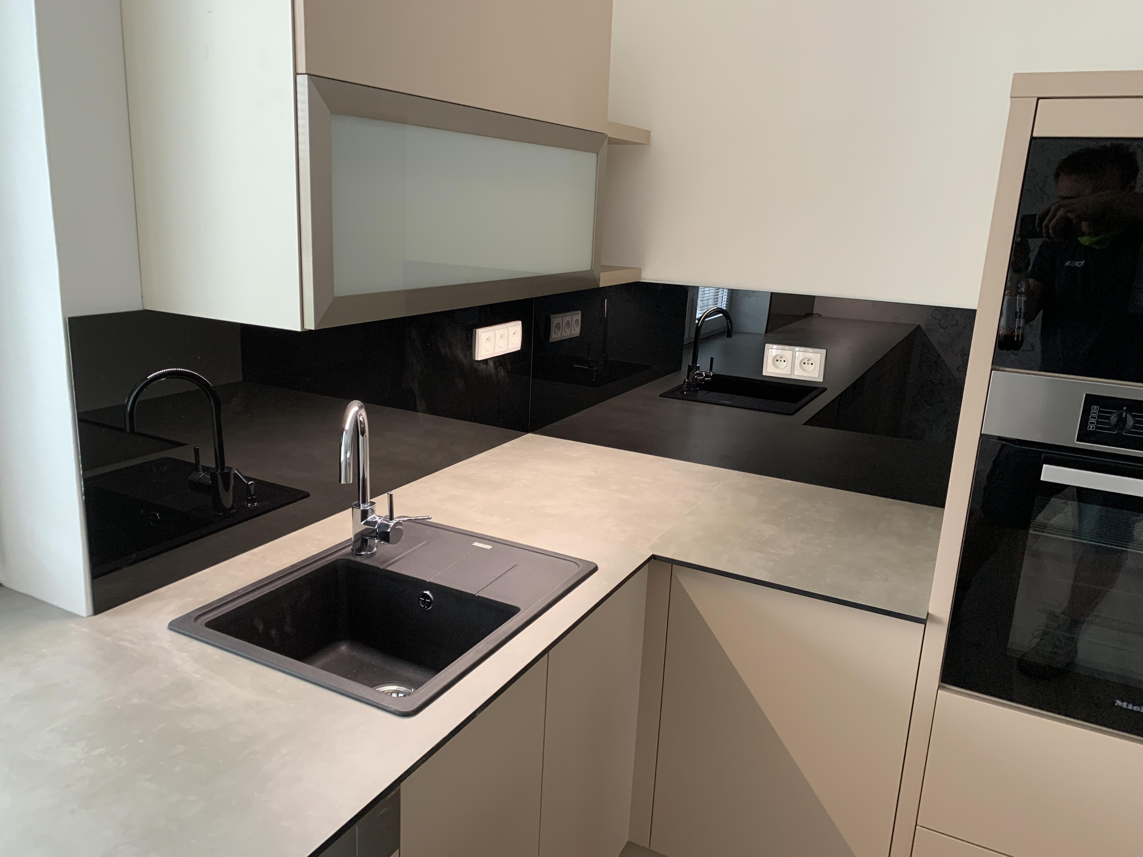 VOREM Vojtěch Remenec foto 2