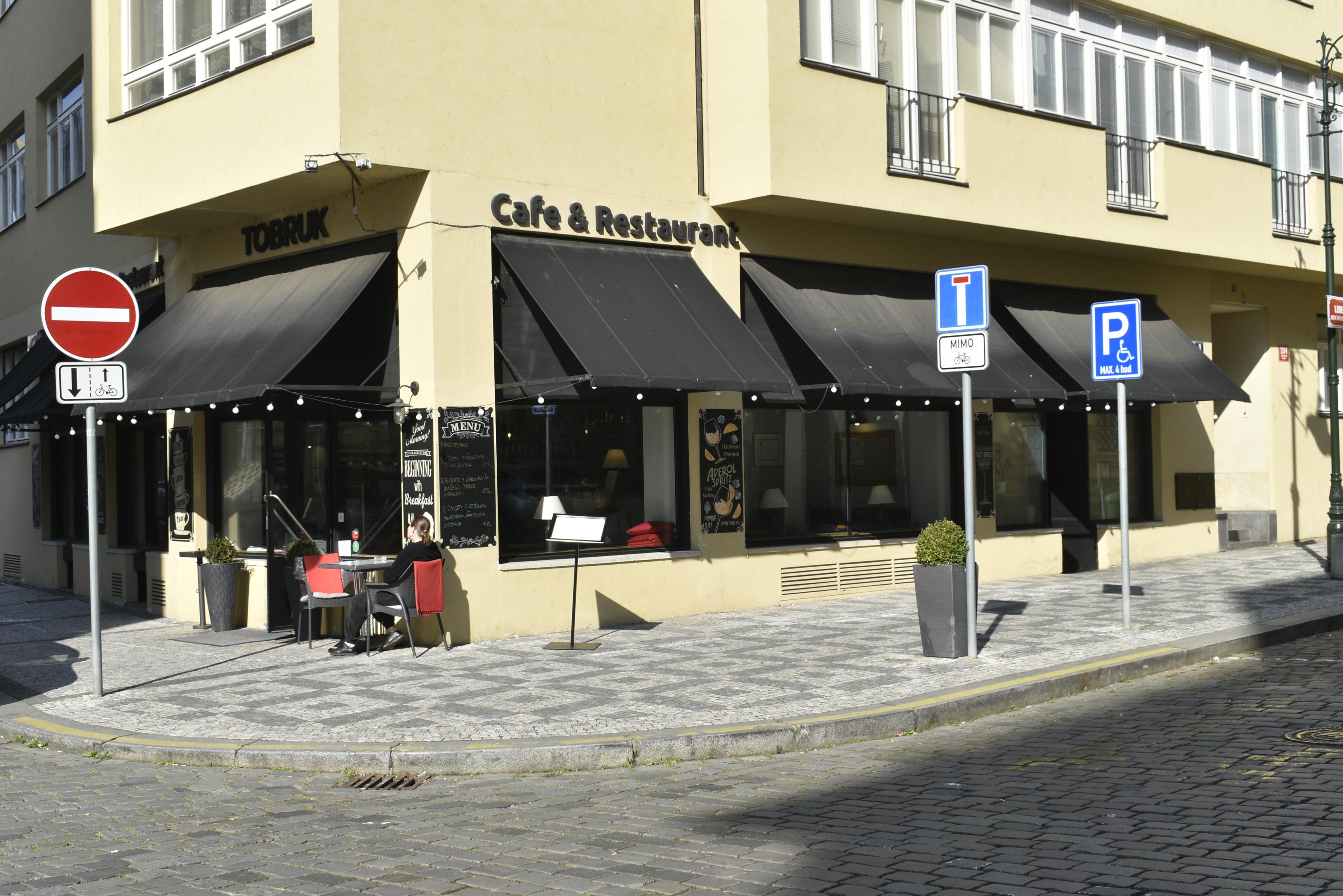 Kavárna Tobruk foto 2