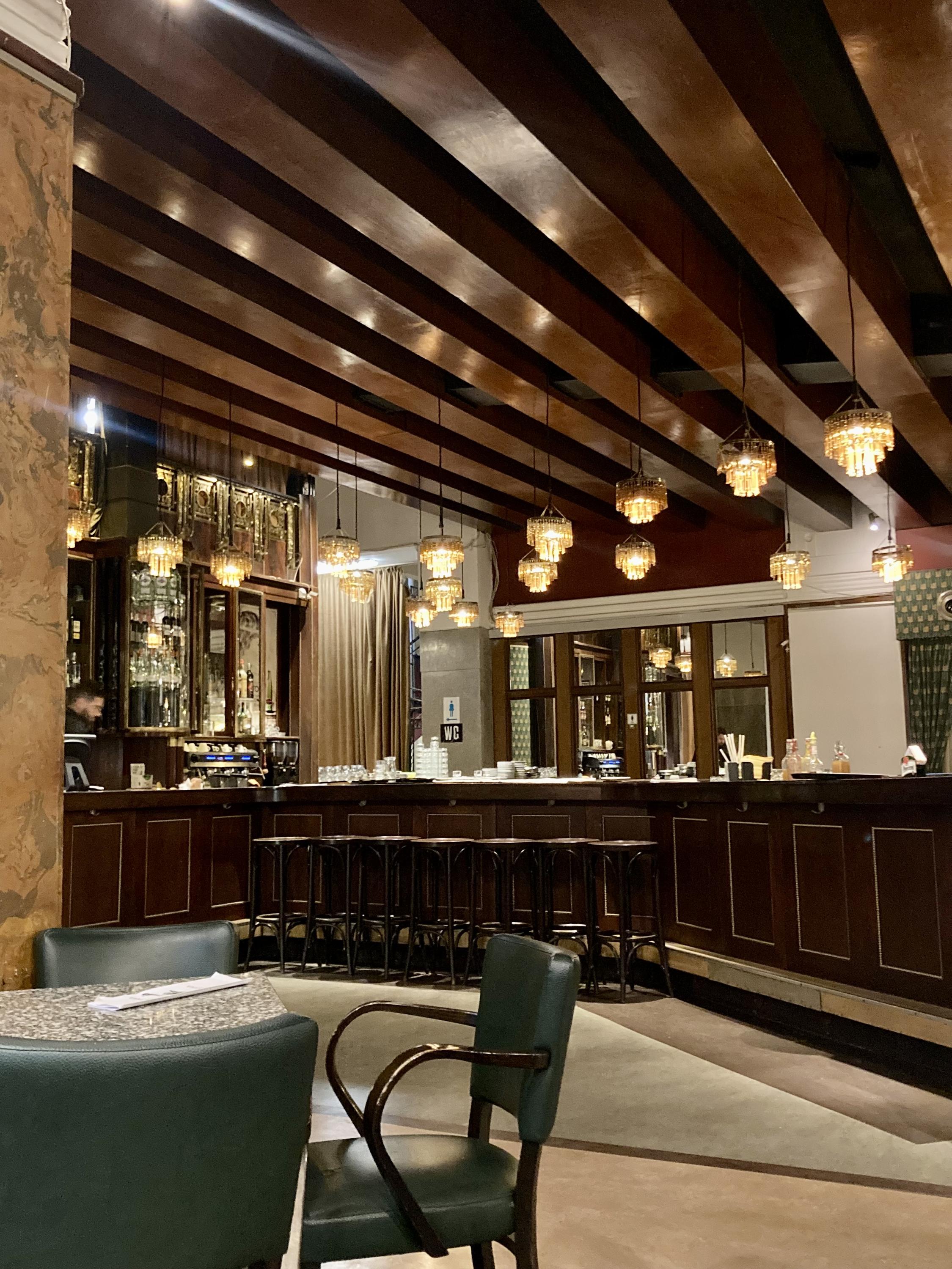 Kavárna Lucerna foto 2