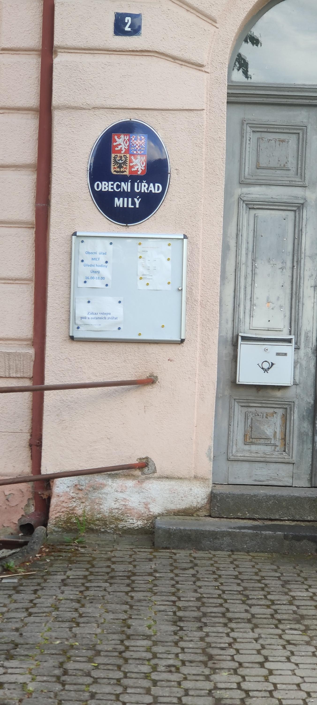 Milý - obecní úřad foto 2