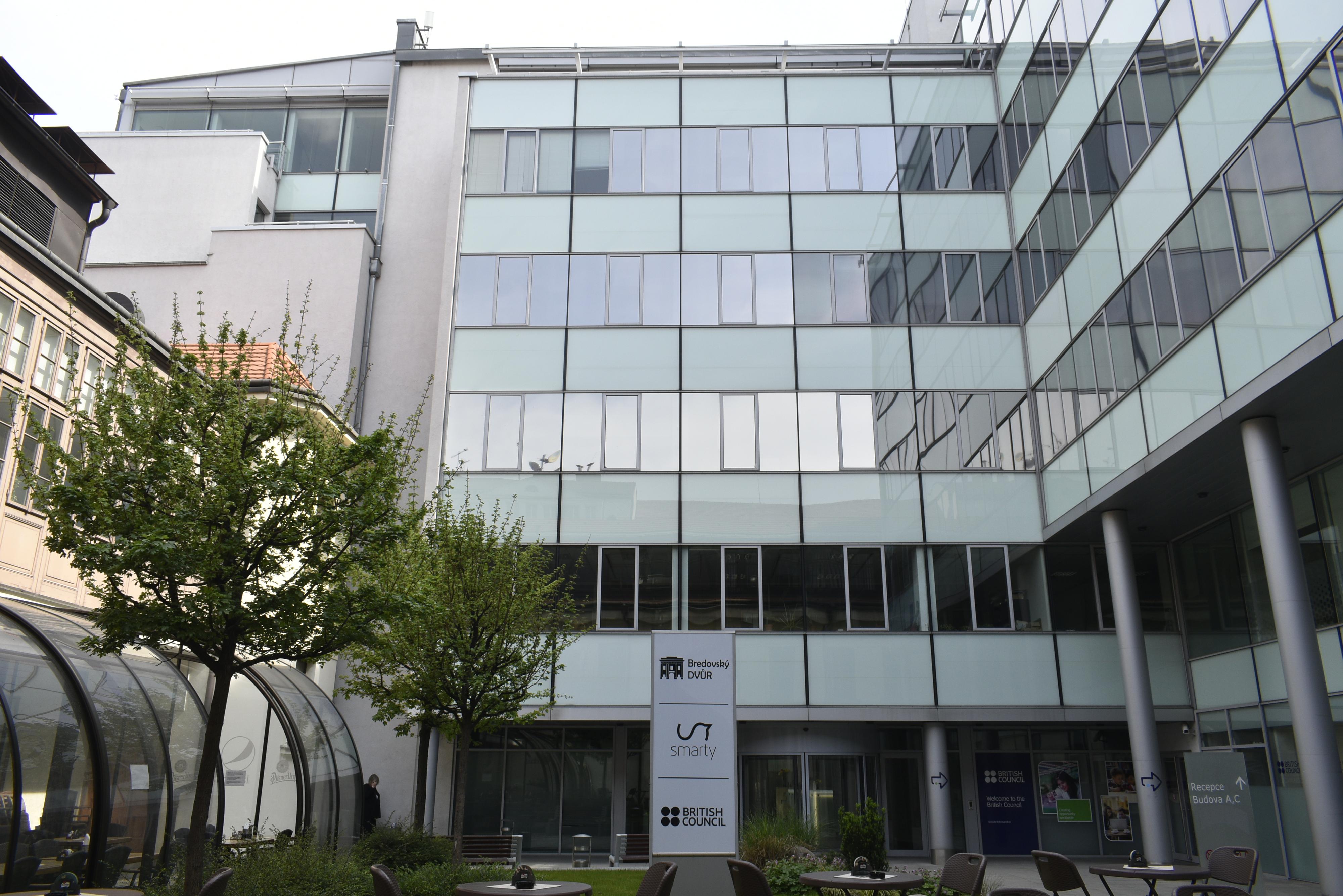 Restaurace Bredovský dvůr foto 3