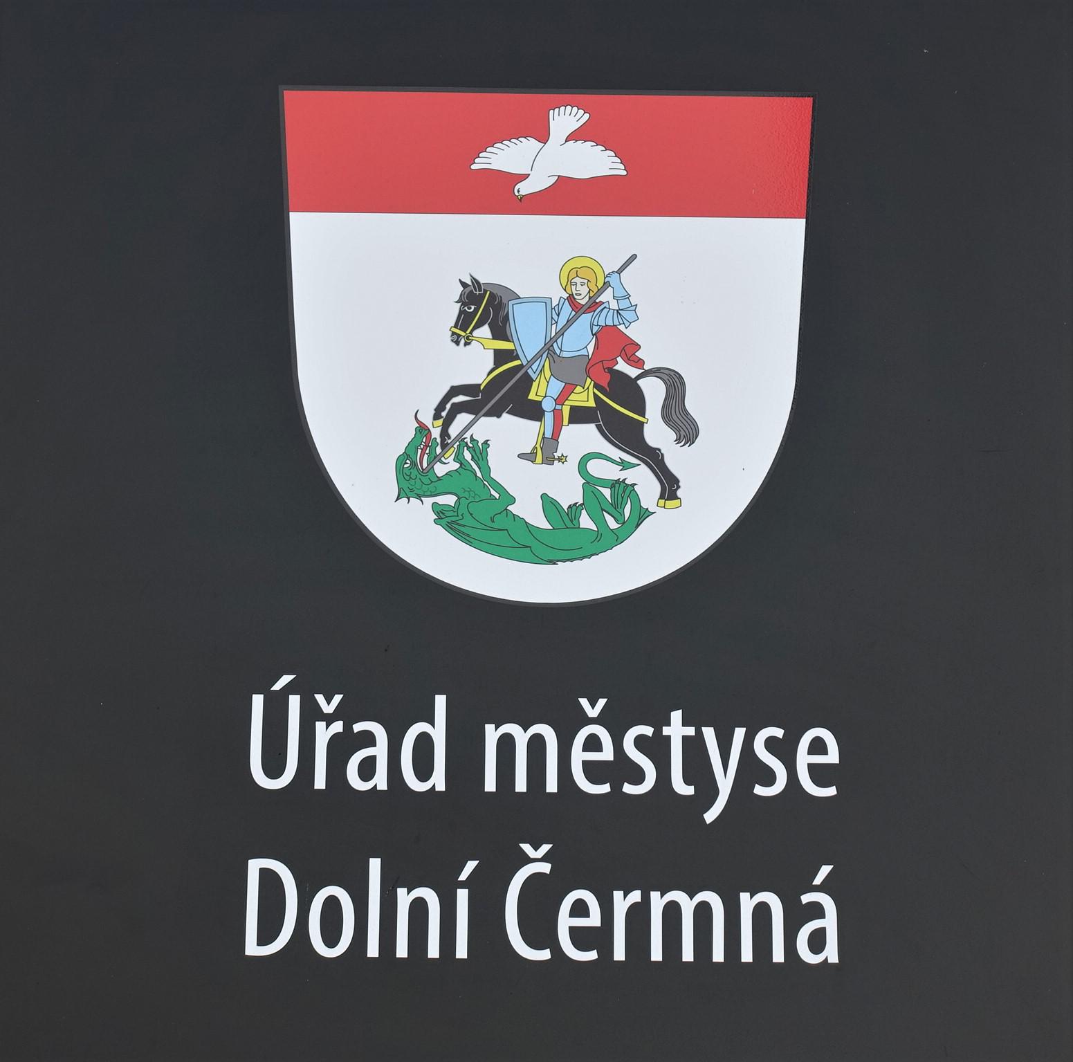Dolní Čermná - úřad městyse foto 2
