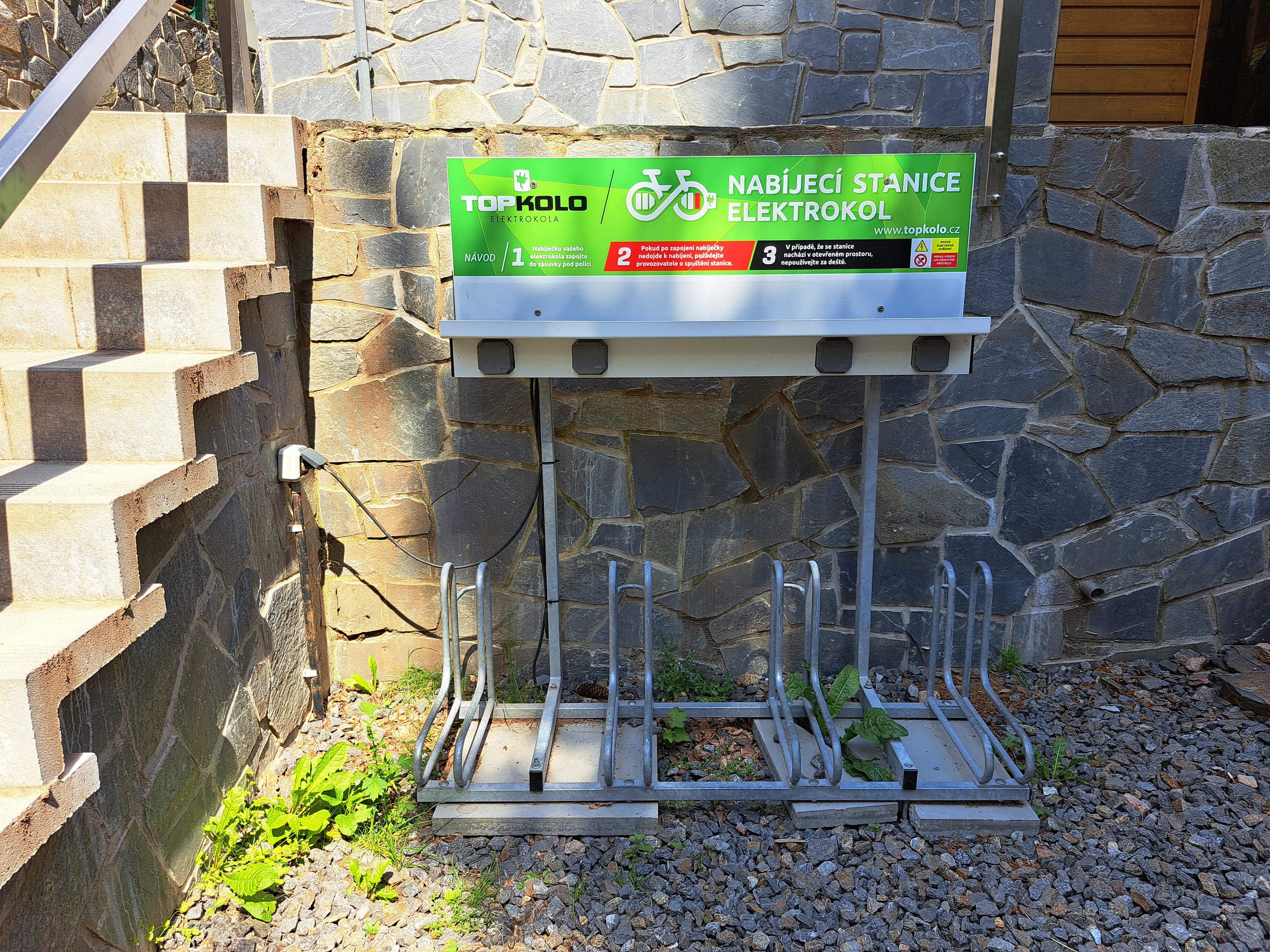 Nabíjecí stanice Pod Boudou