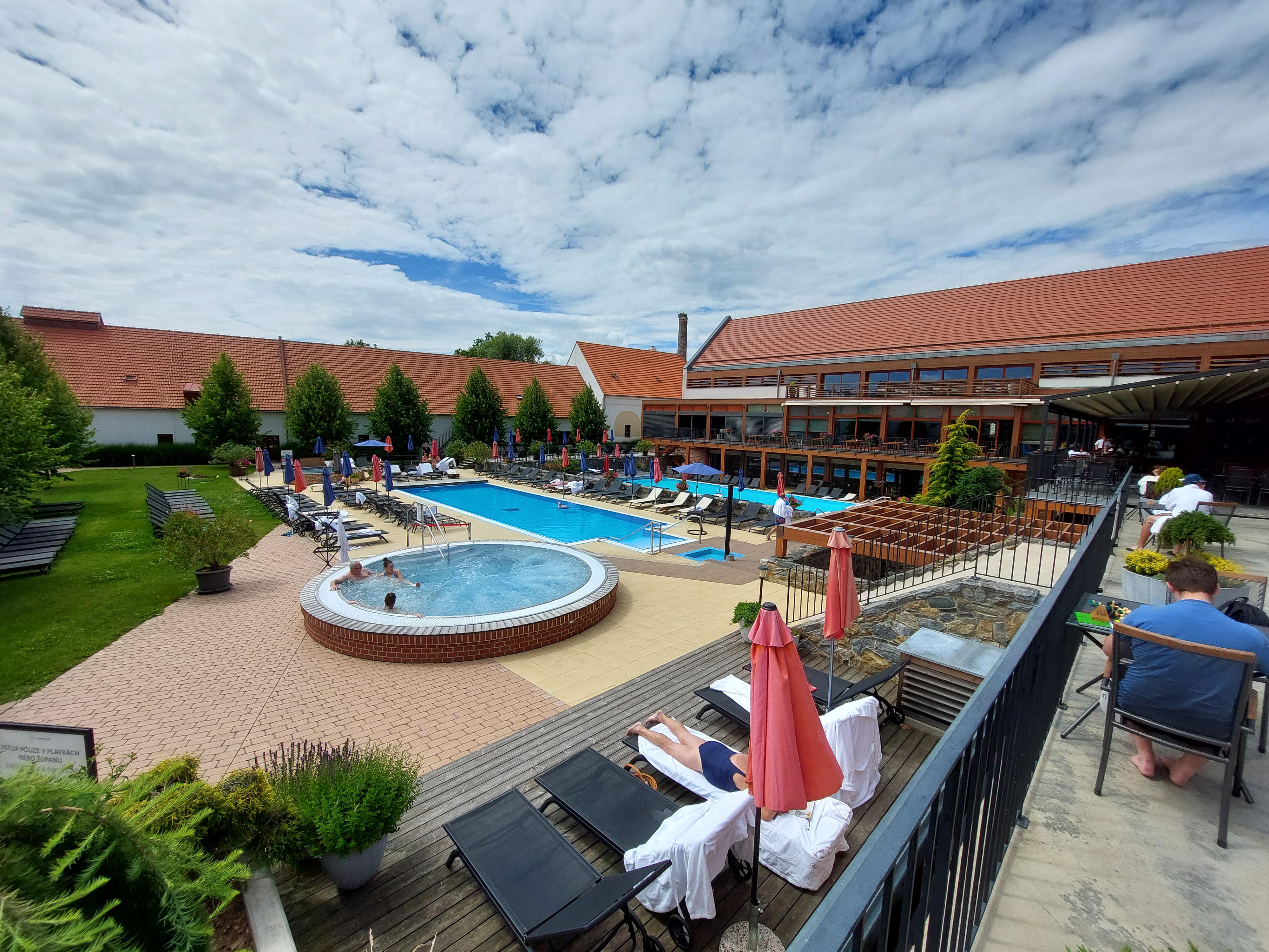 Hotel Zámek Valeč foto 5