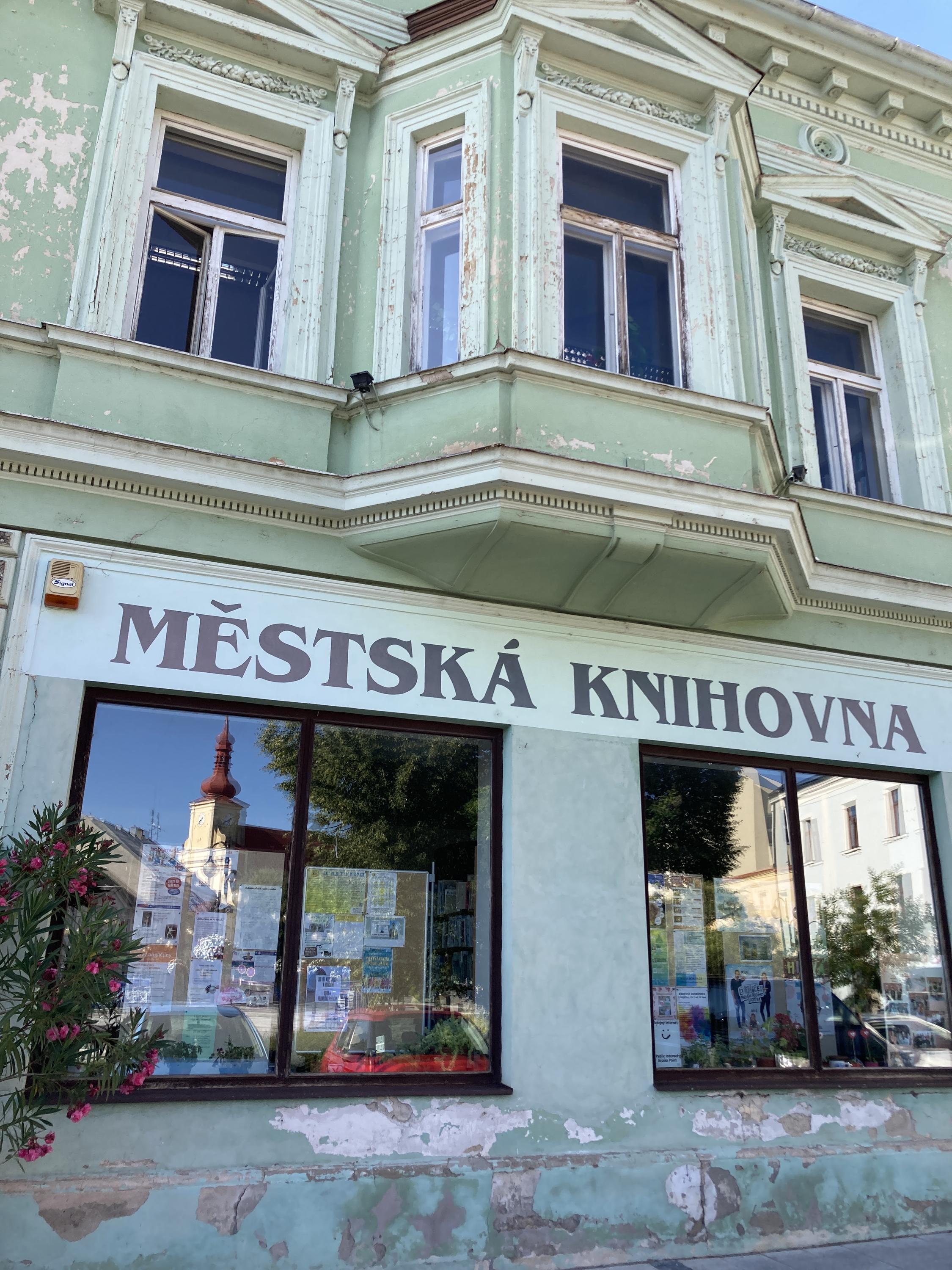 Městská knihovna Holešov foto 3