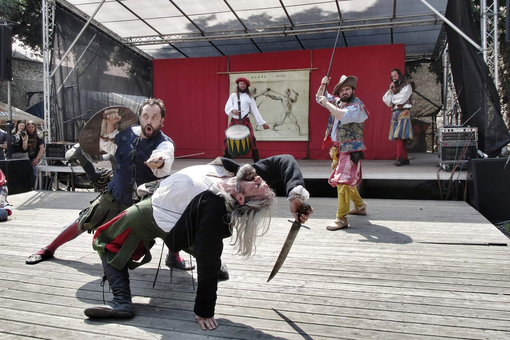 Adorea - šermíři Olomouc