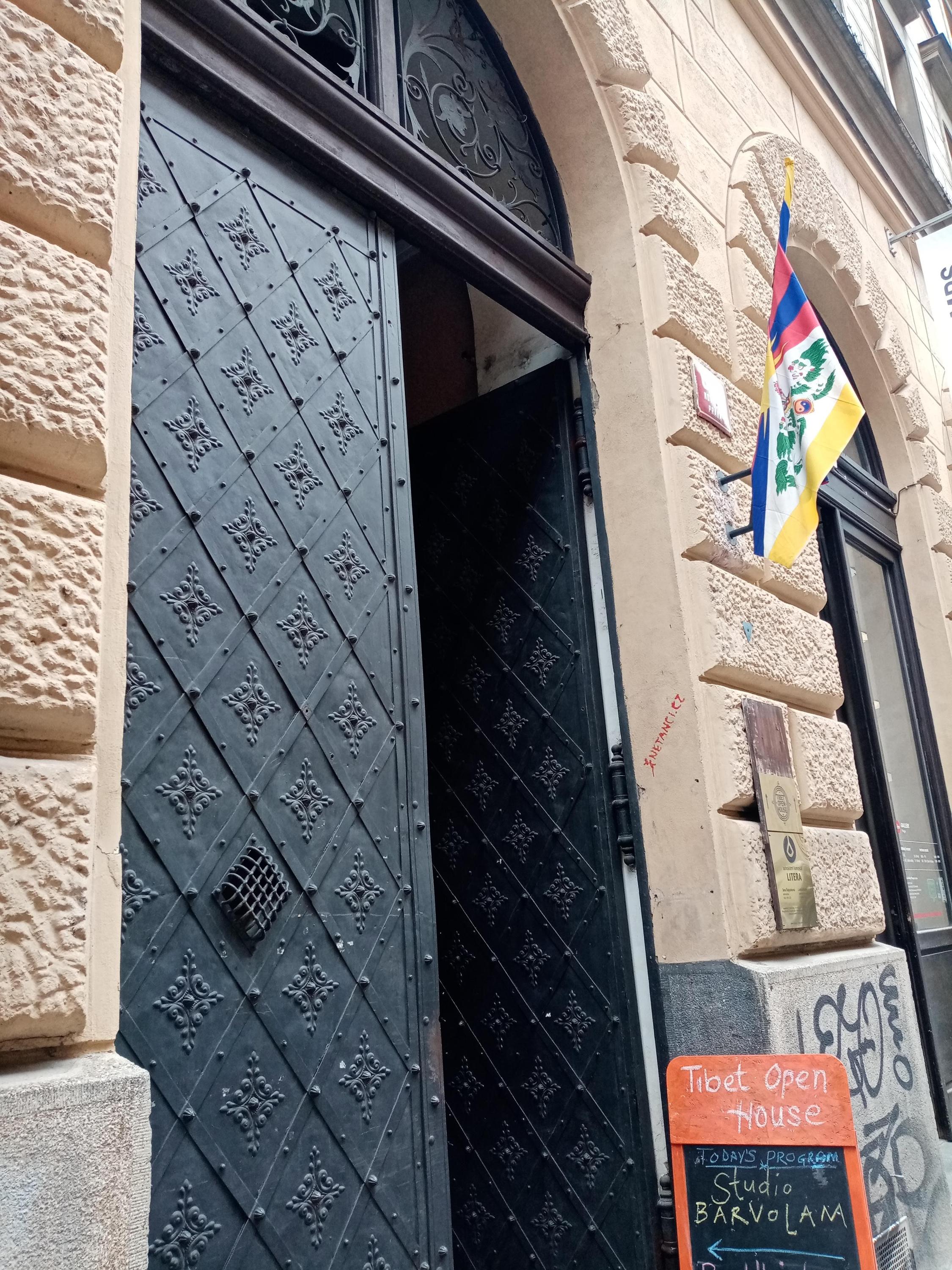 Tibet Open House foto 3