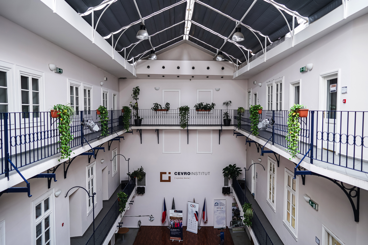 CEVRO Univerzita