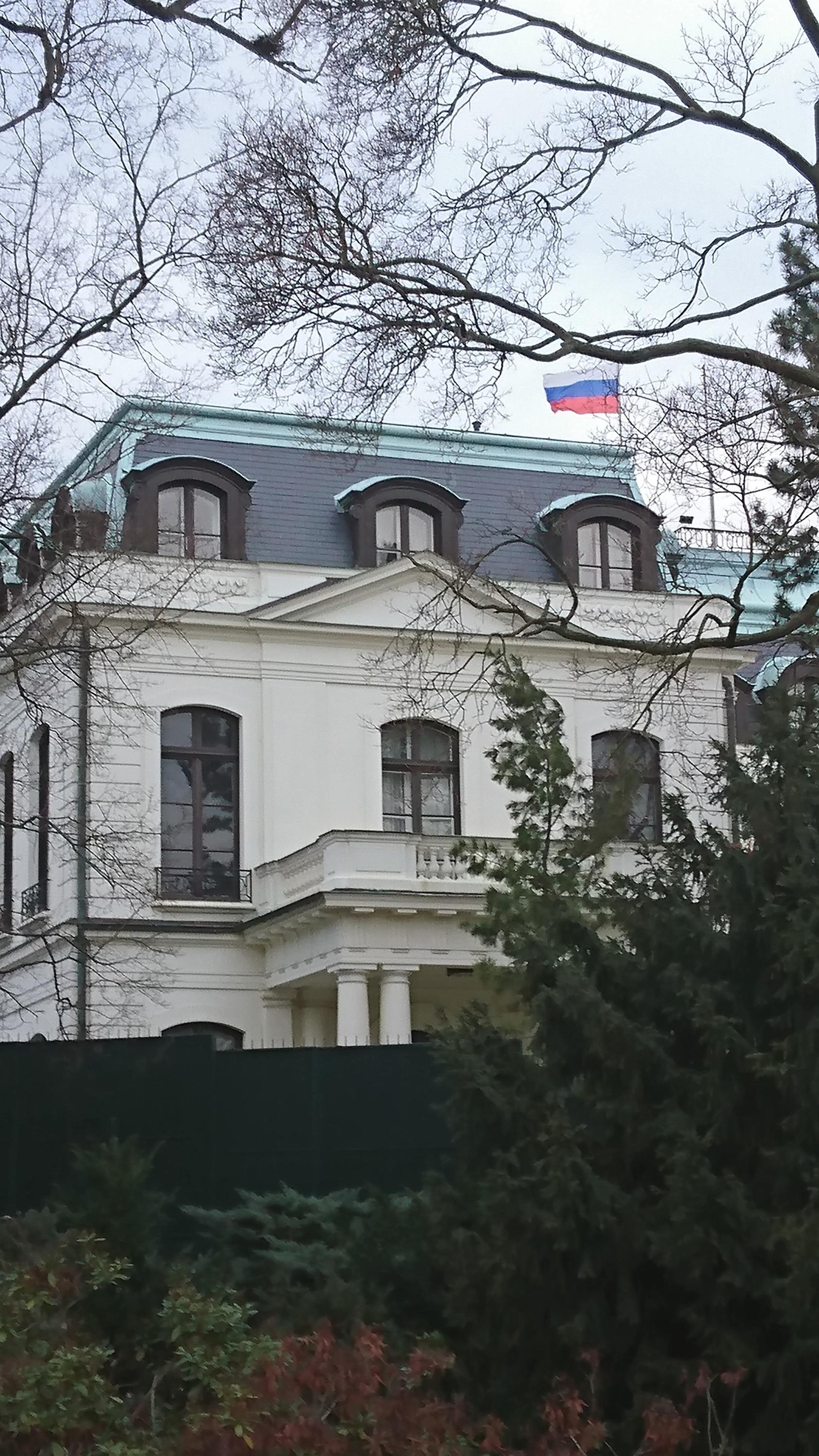 Konzulární oddělení velvyslanectví Ruské federace foto 2