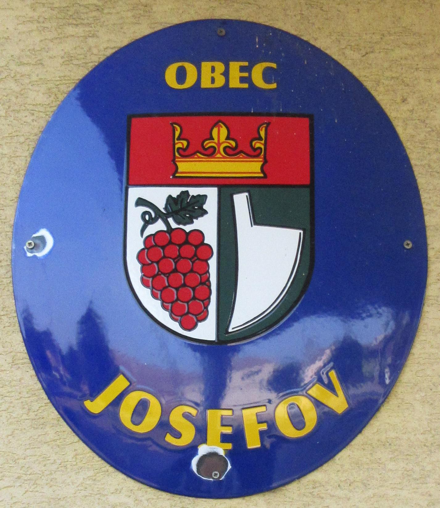 Josefov - obecní úřad foto 2