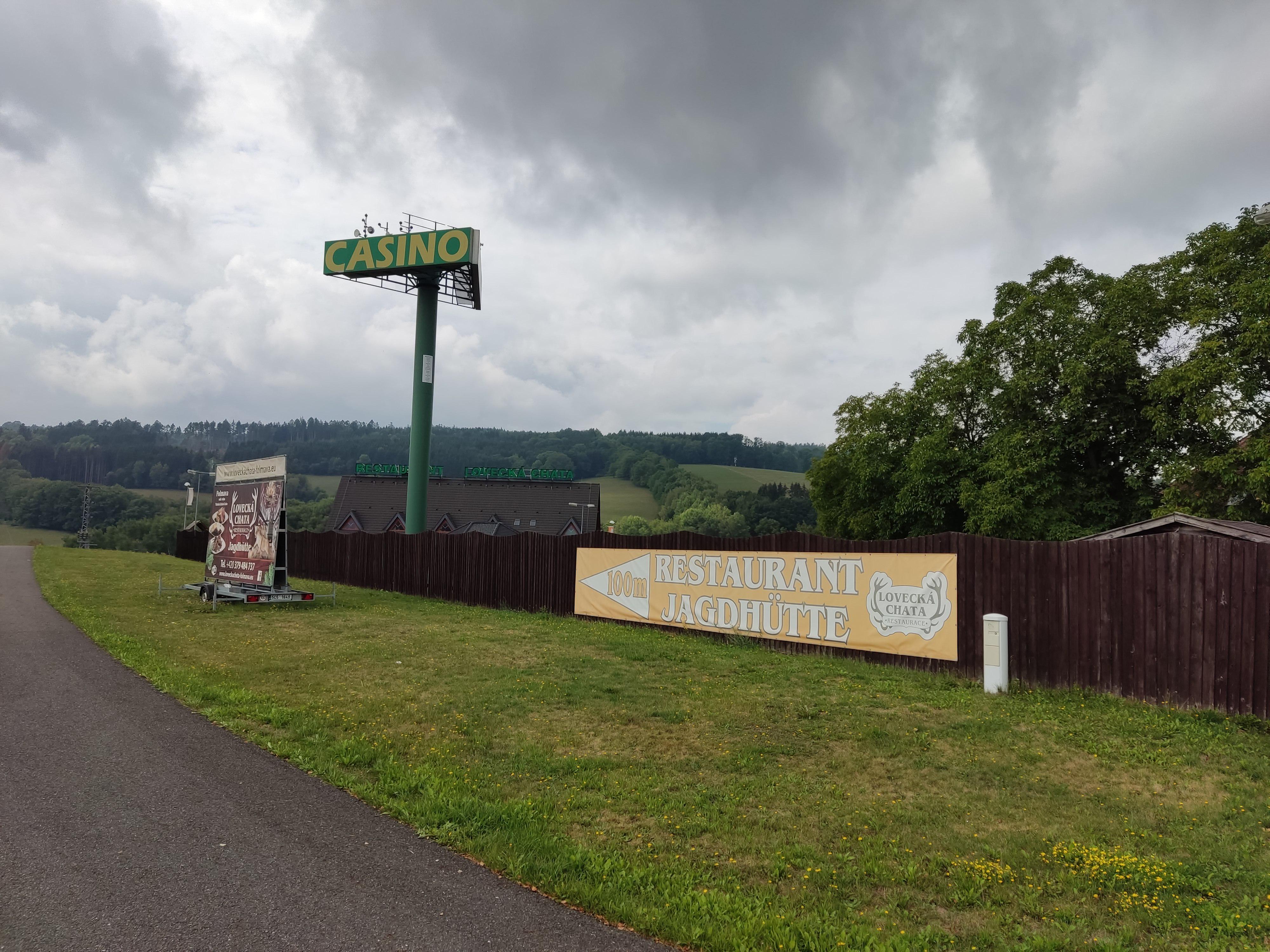 Restaurace Lovecká chata foto 4