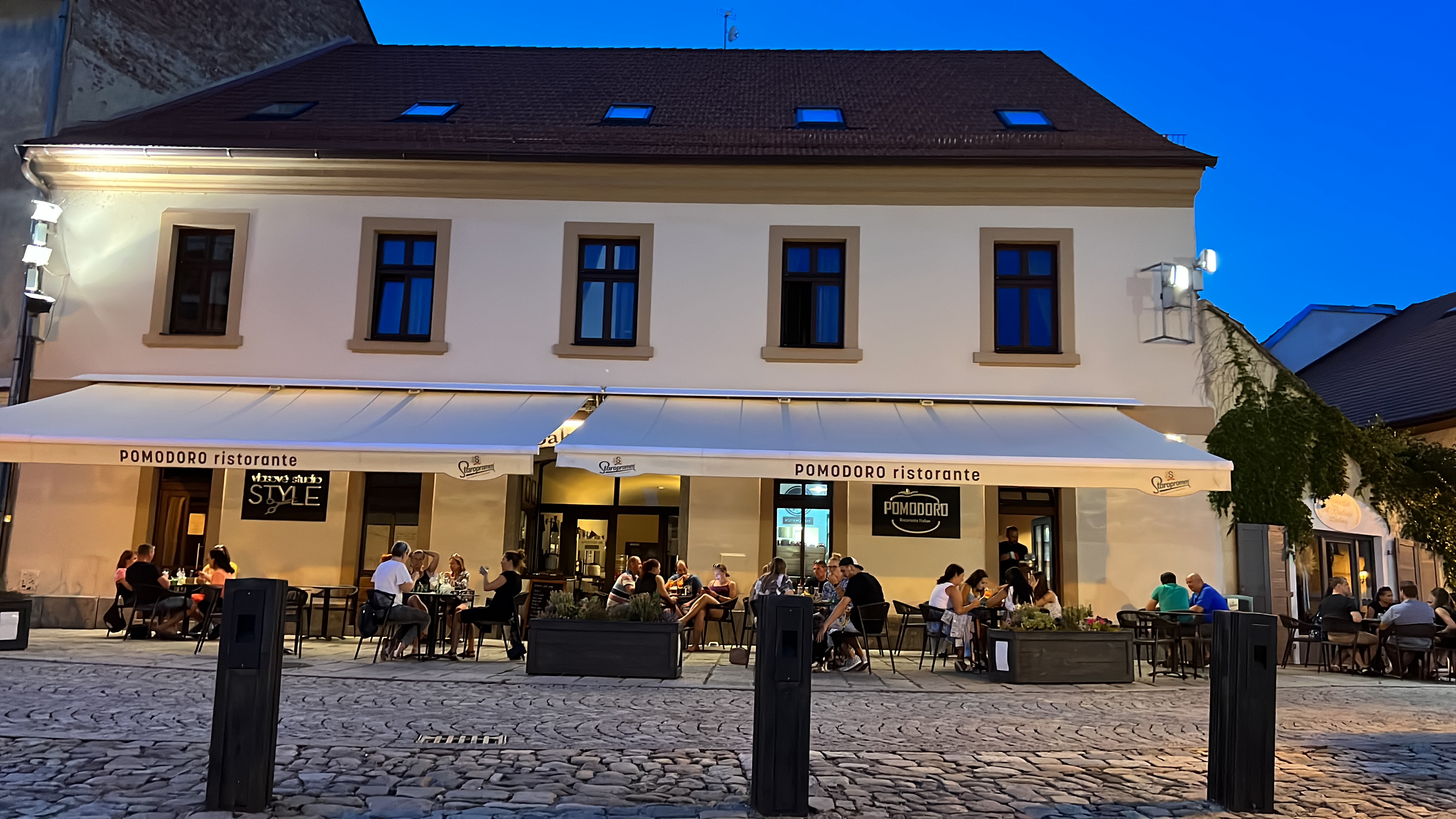 Pomodoro ristorante foto 4