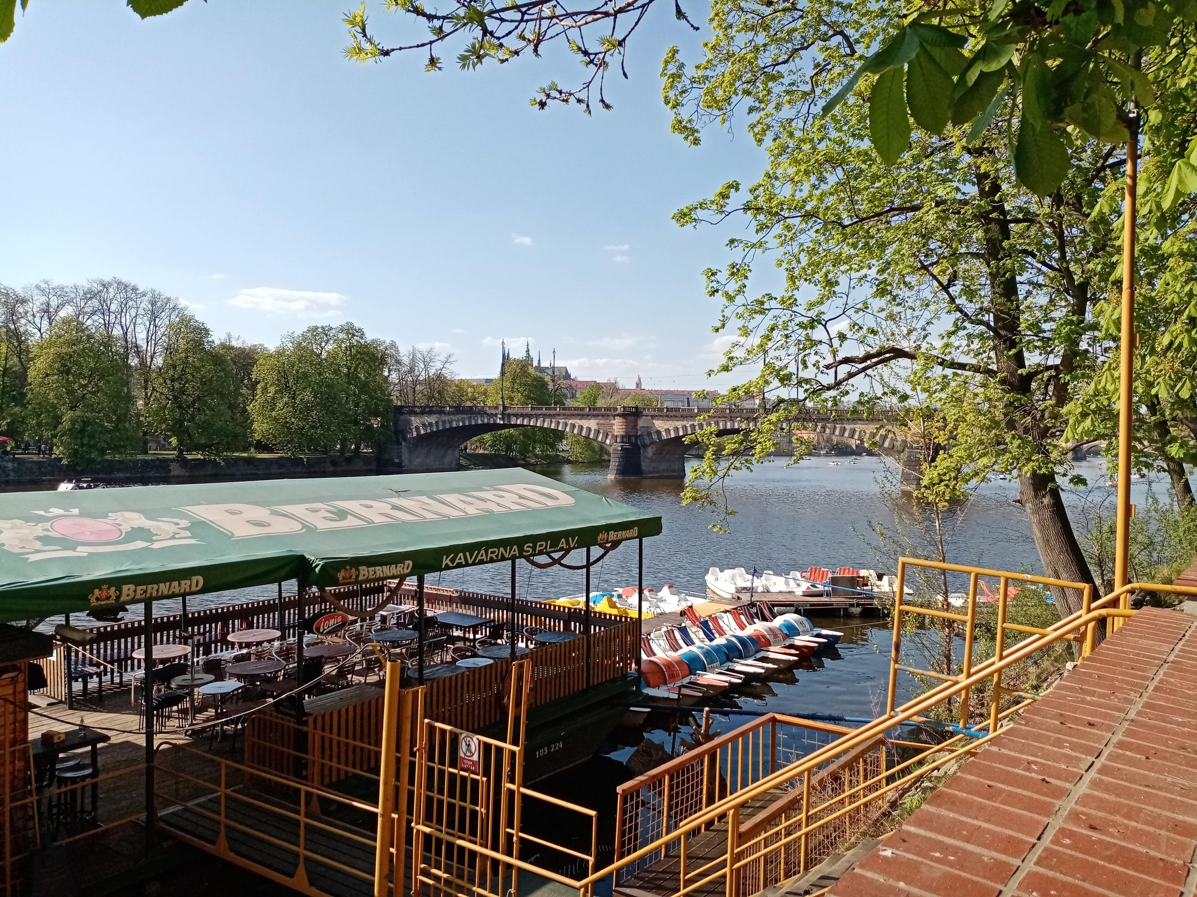 Půjčovna lodiček a šlapadel Slovanka foto 5