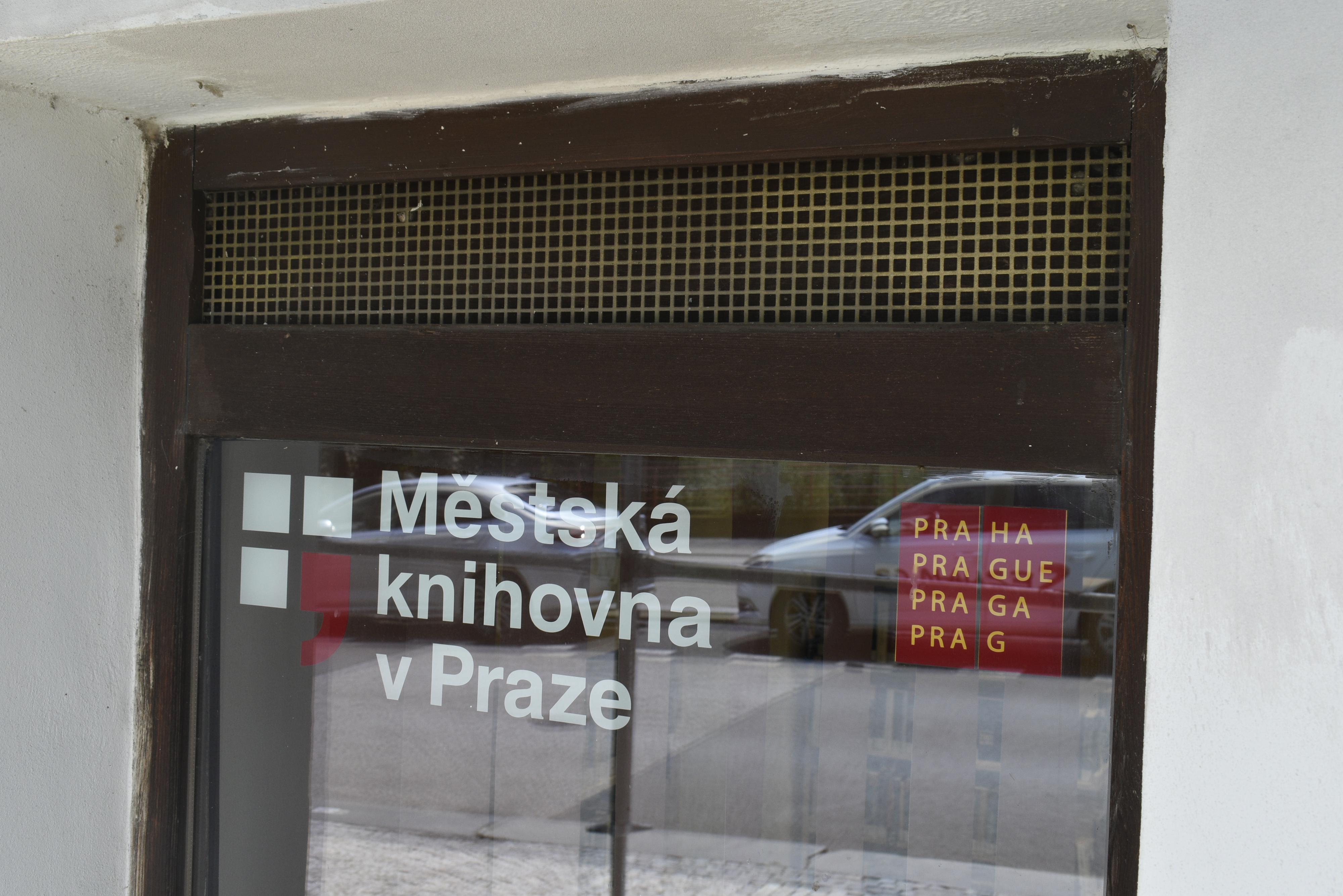 Městská knihovna v Praze - Dittrichova foto 5