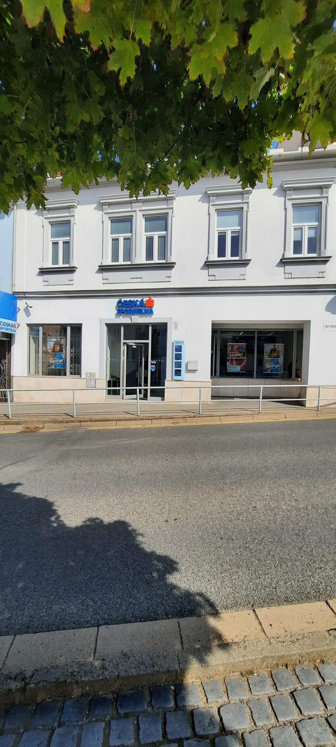 Česká spořitelna, a.s. foto 2