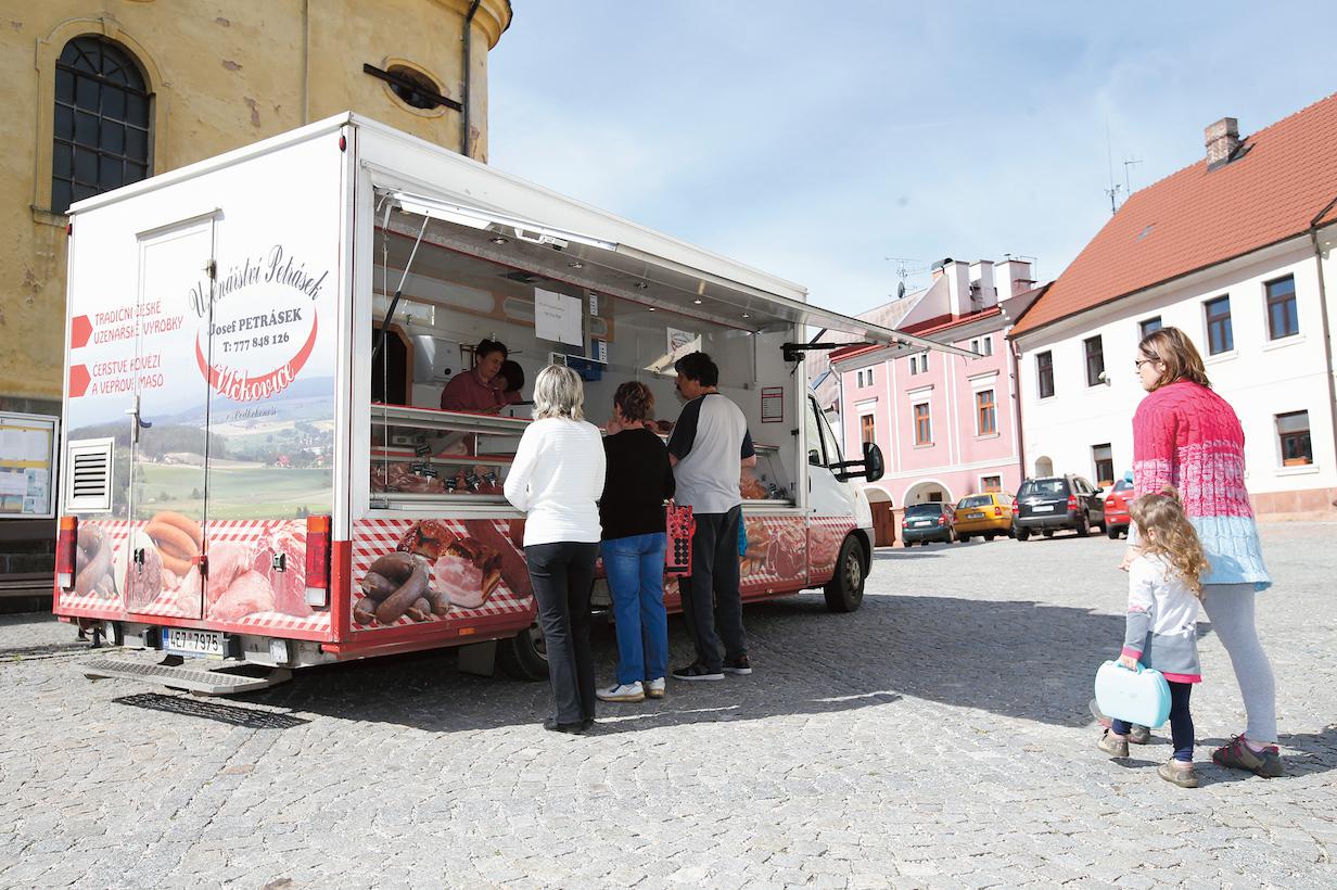 Uzenářství Petrásek Josef