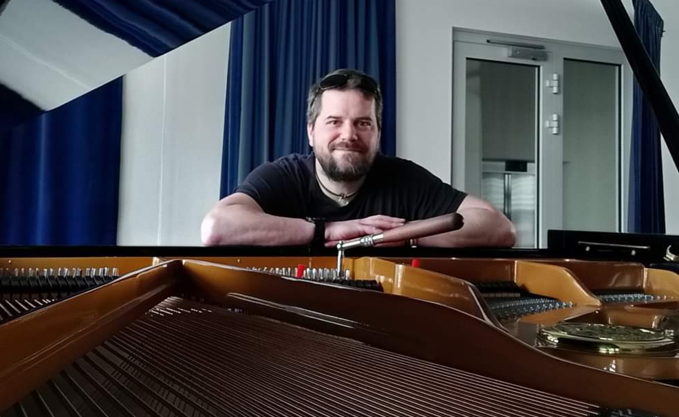 Ladění a opravy pian - Jan Liška foto 2